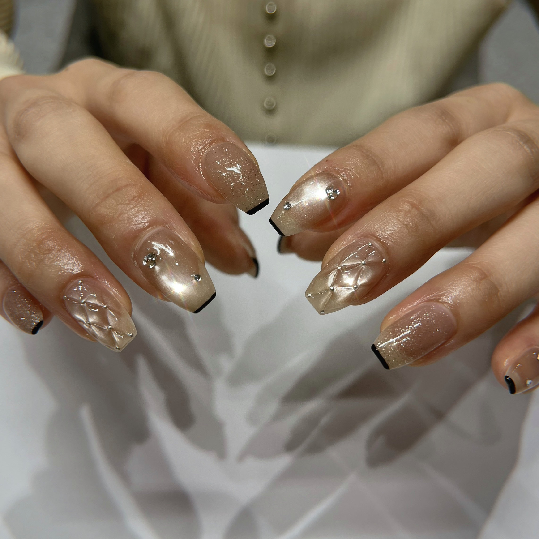 sakitan_nail