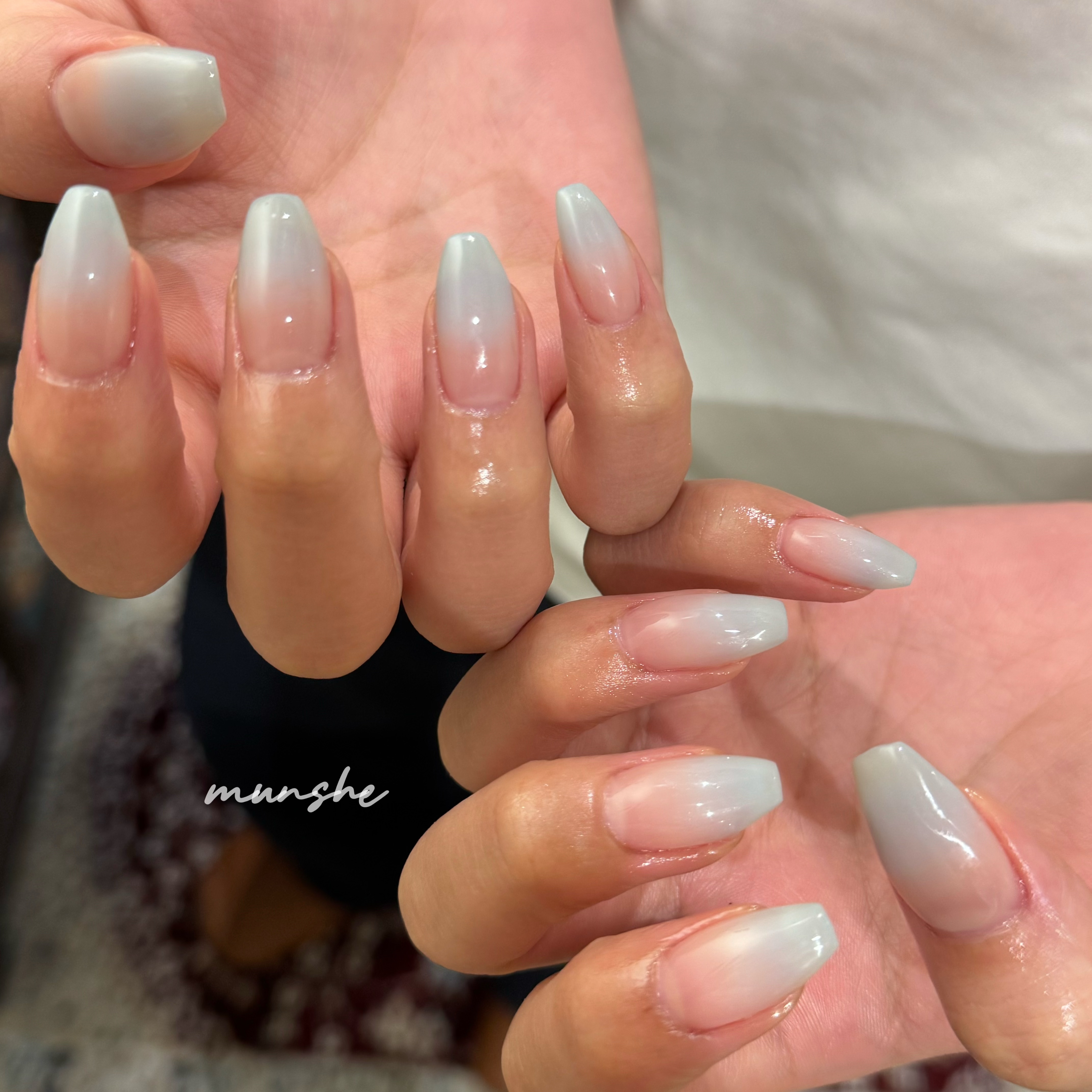 munshe_nails