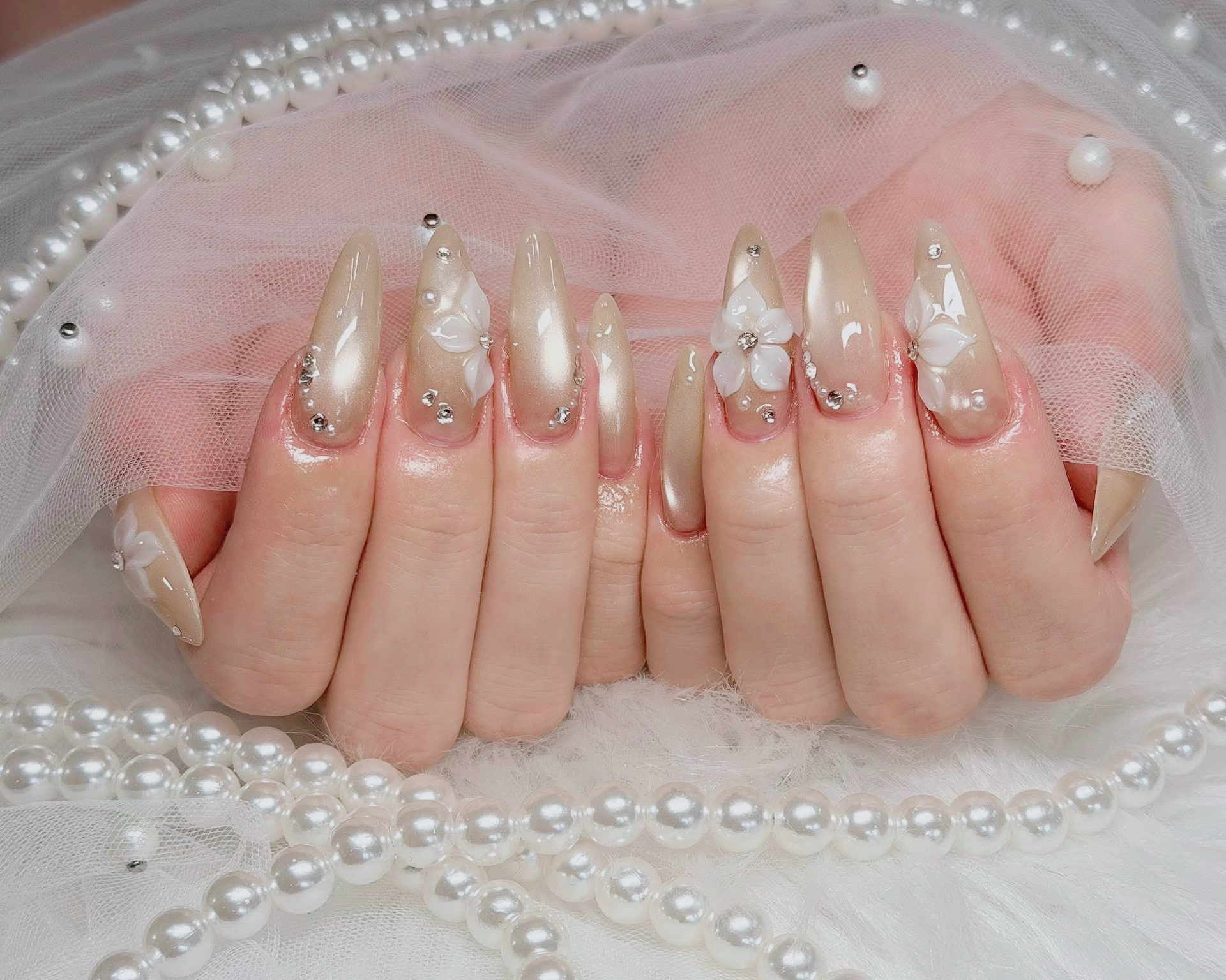 Nail_Van88