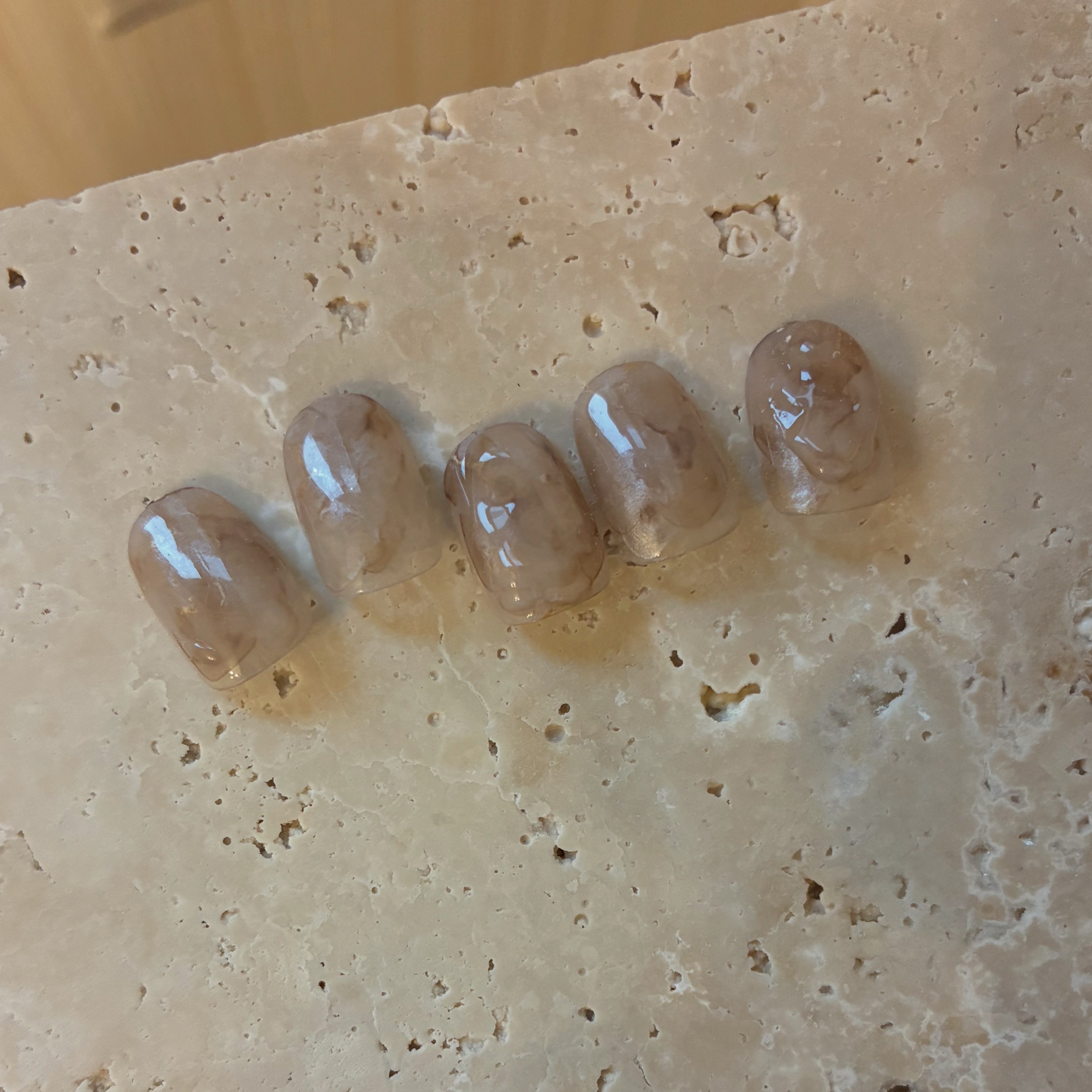 emi_nail