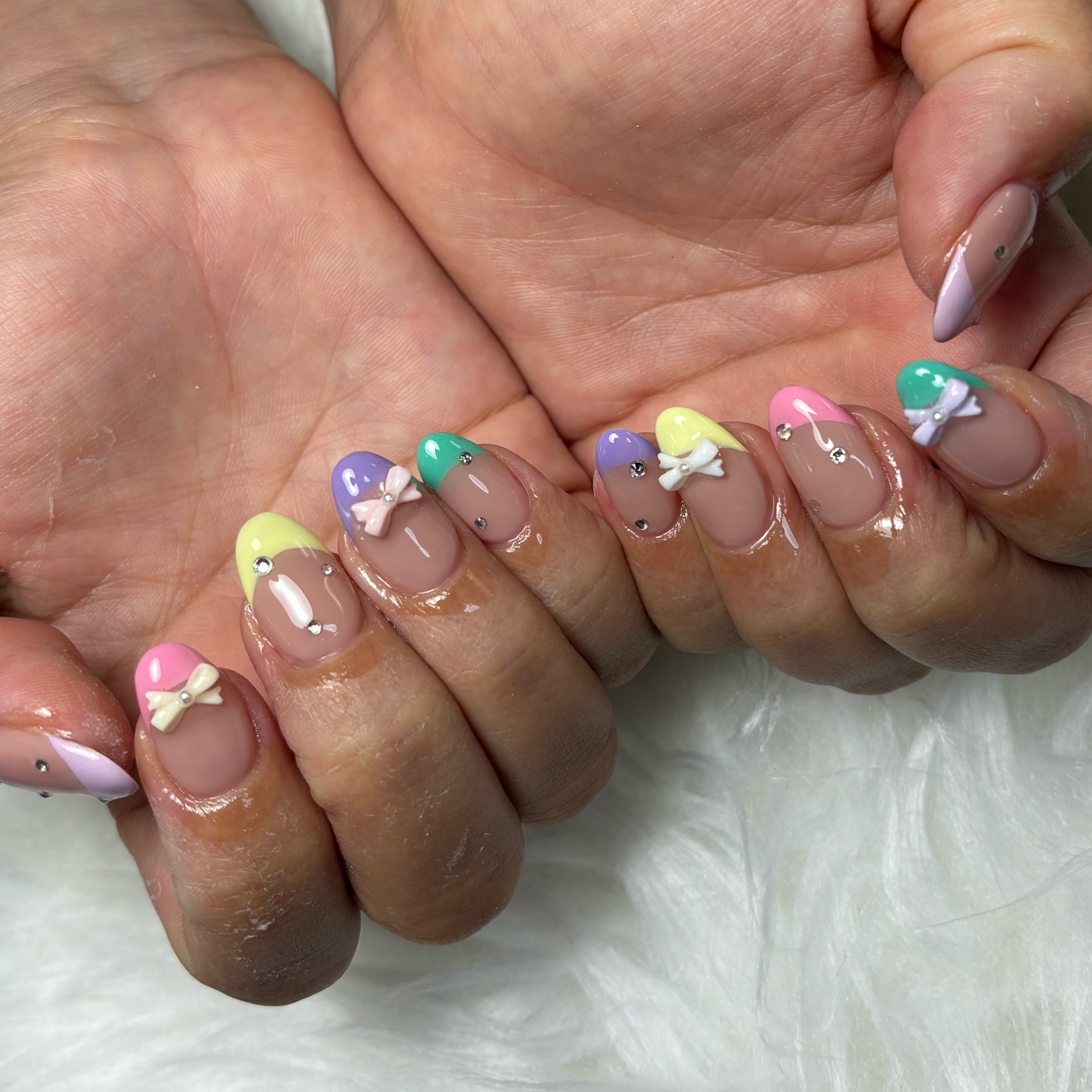 Lia__nail