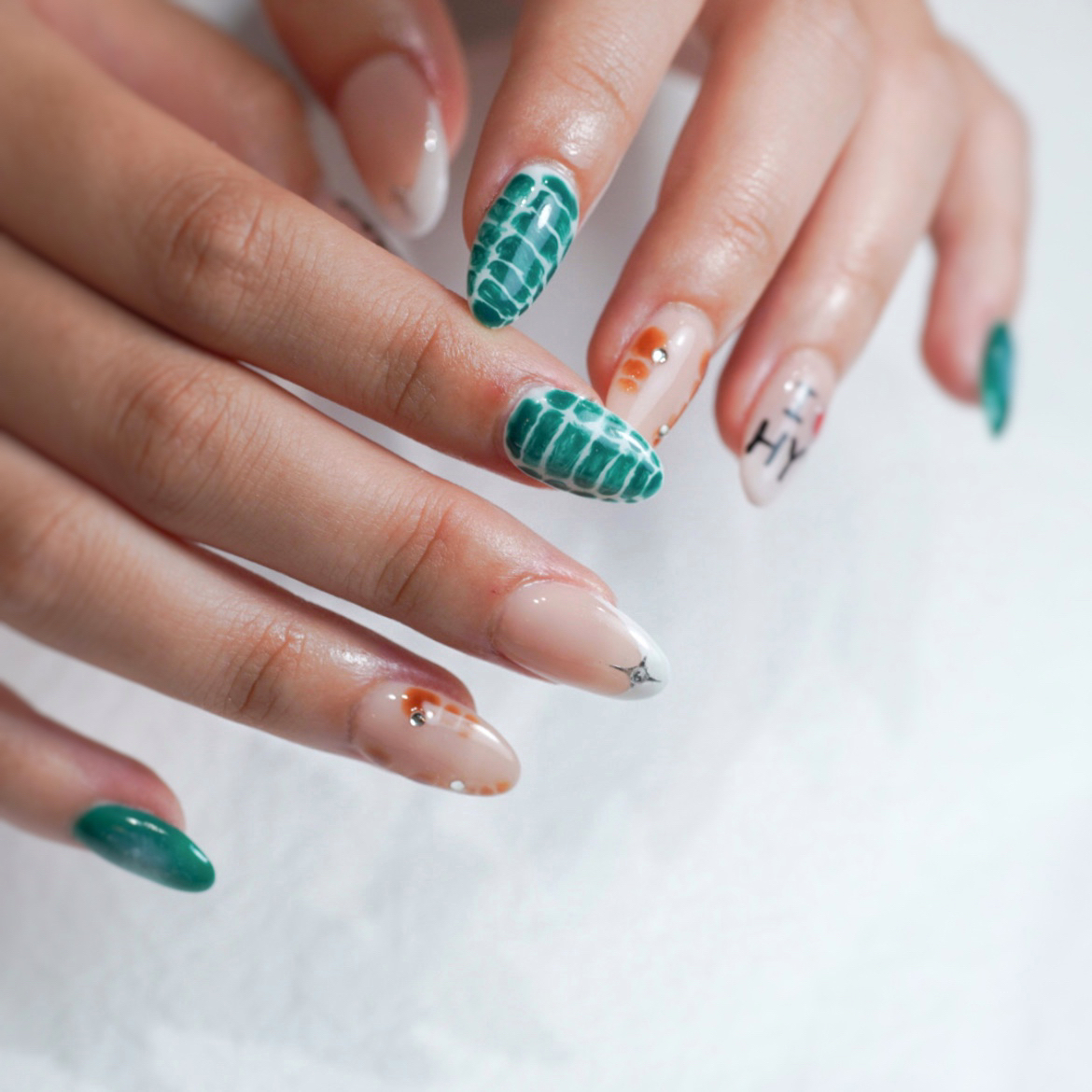 Re_nail_salon