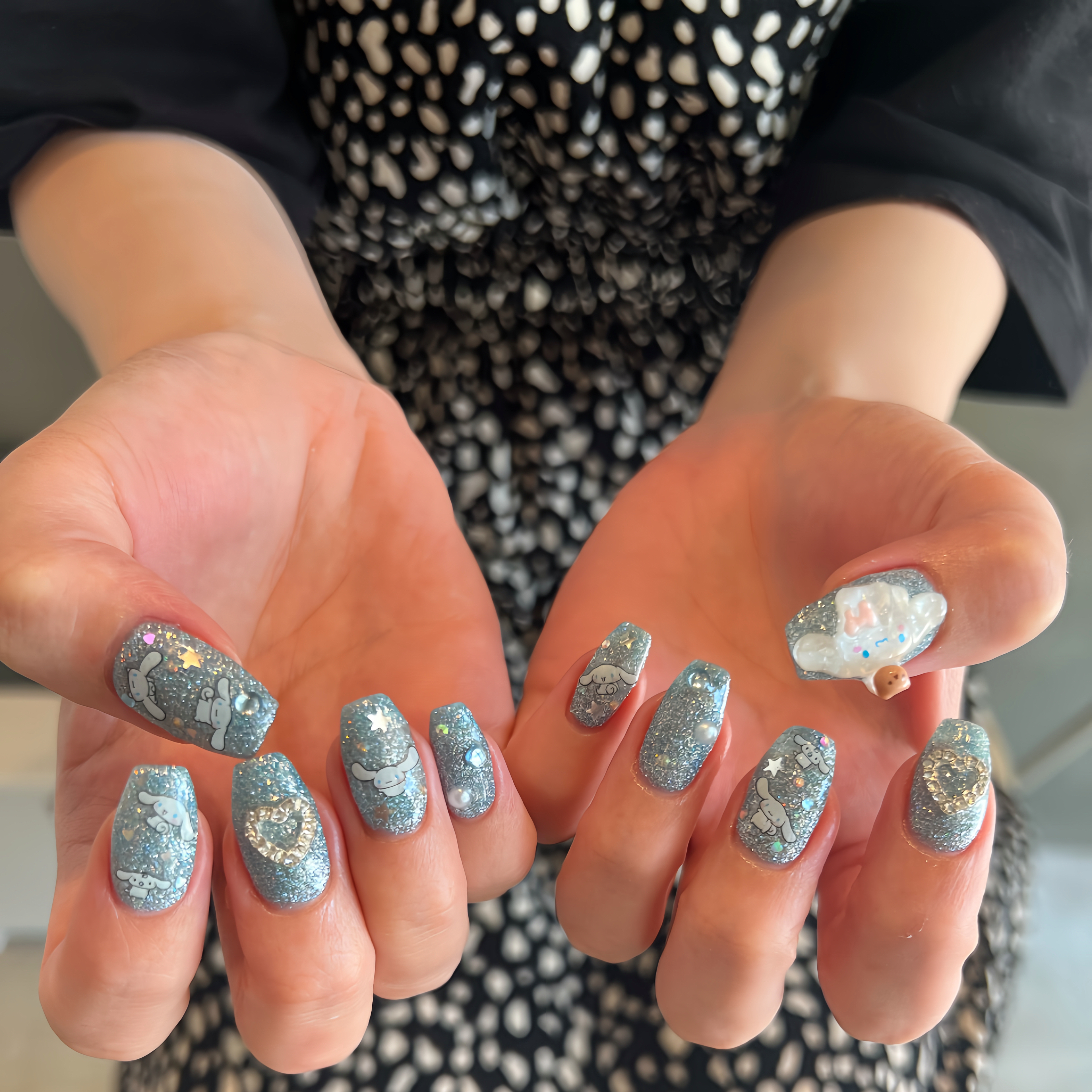 kiki._.nail