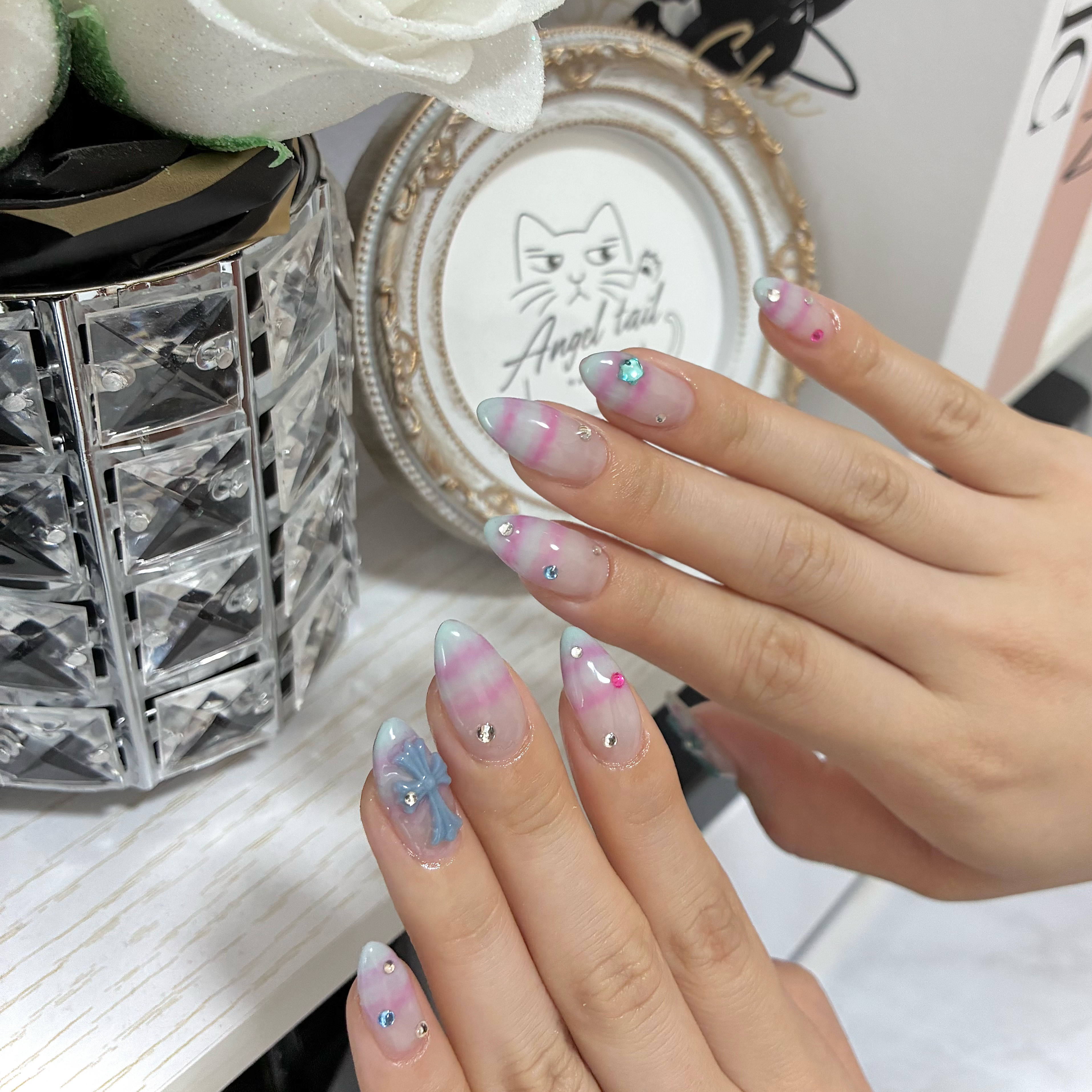 Angel.tail_