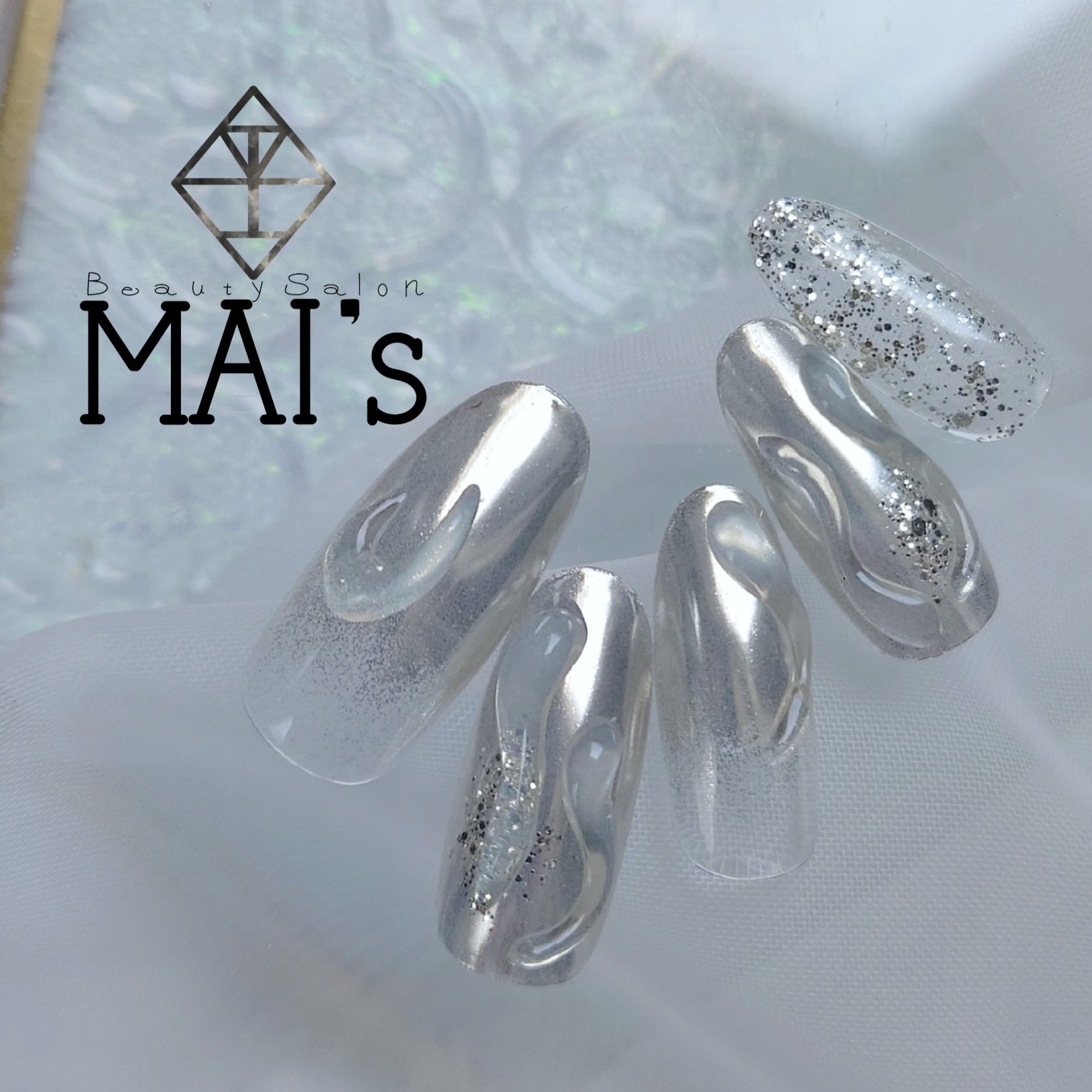 mais_nail.e