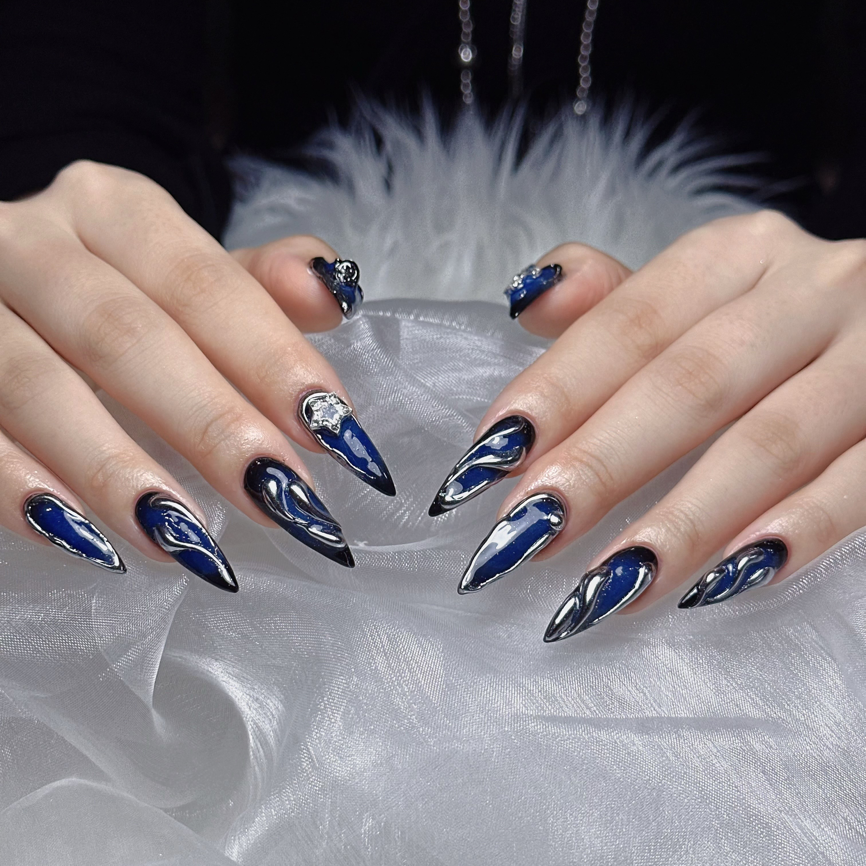 nail.ain