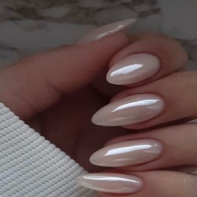 光沢感が手元を華やかに★ミラーネイルor
オーロラネイル 6980円