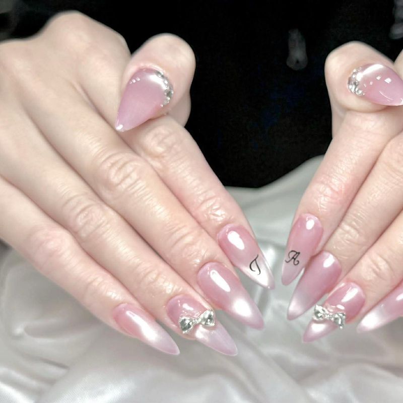 Lily nail studio