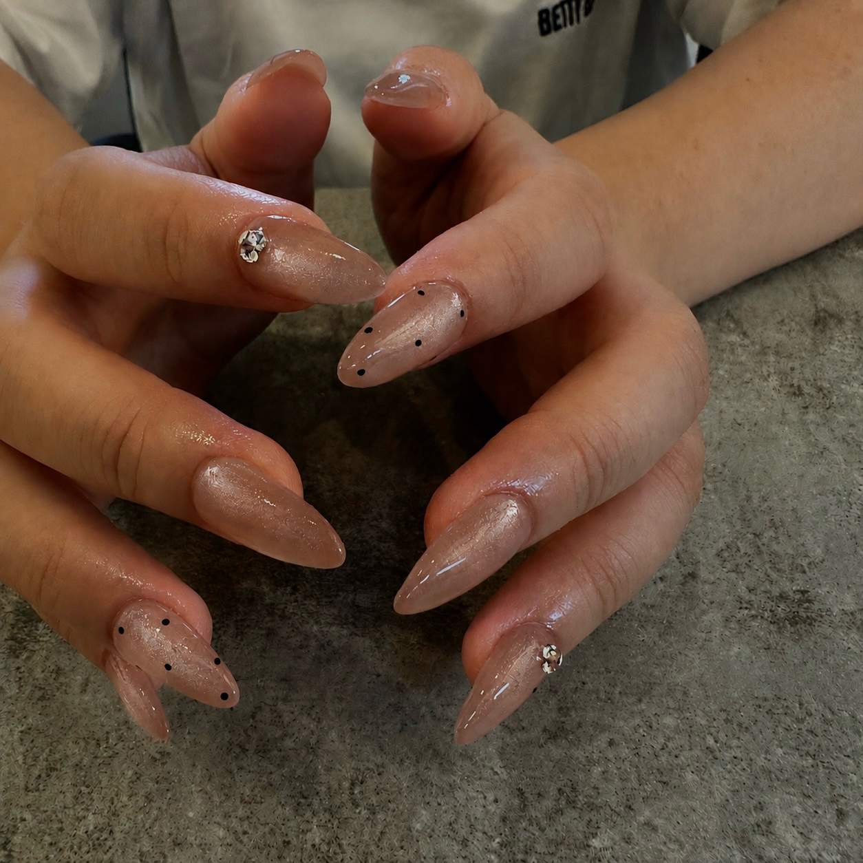 nailsalon.nuit