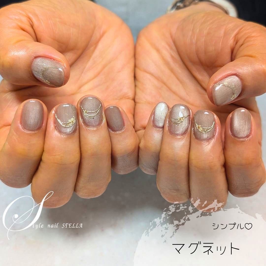 style_nail_stella