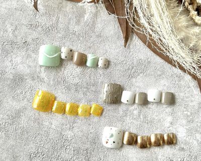 【フットアート自由】ジェル/アートつけ放題 コース 