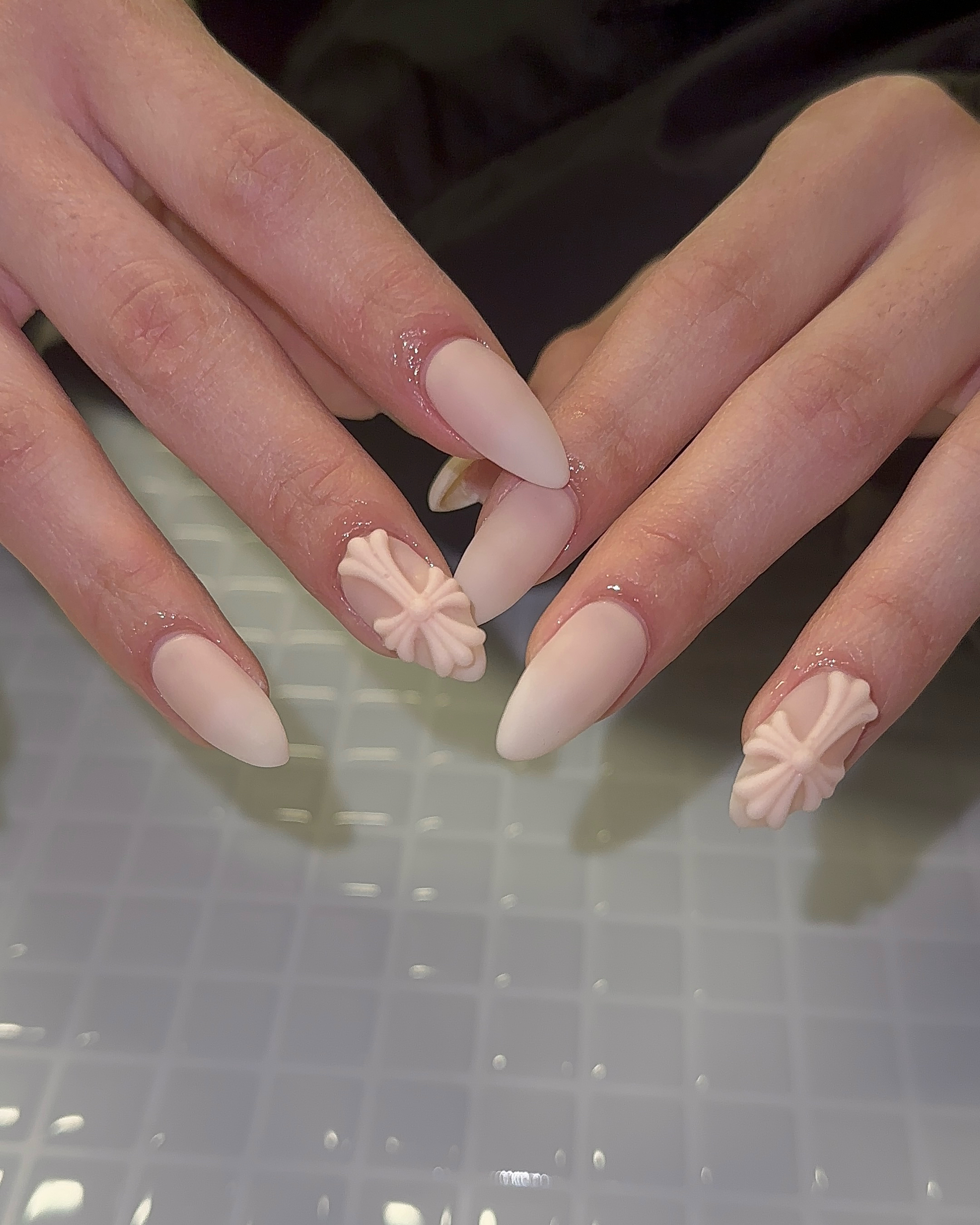 nail_hbk