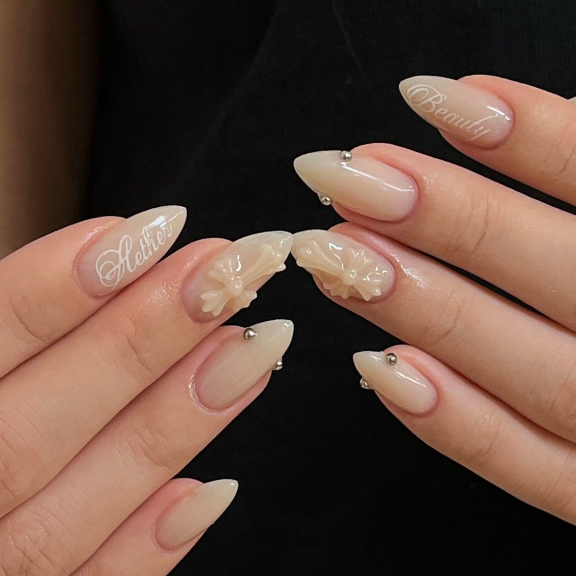 Bymoon_Salon