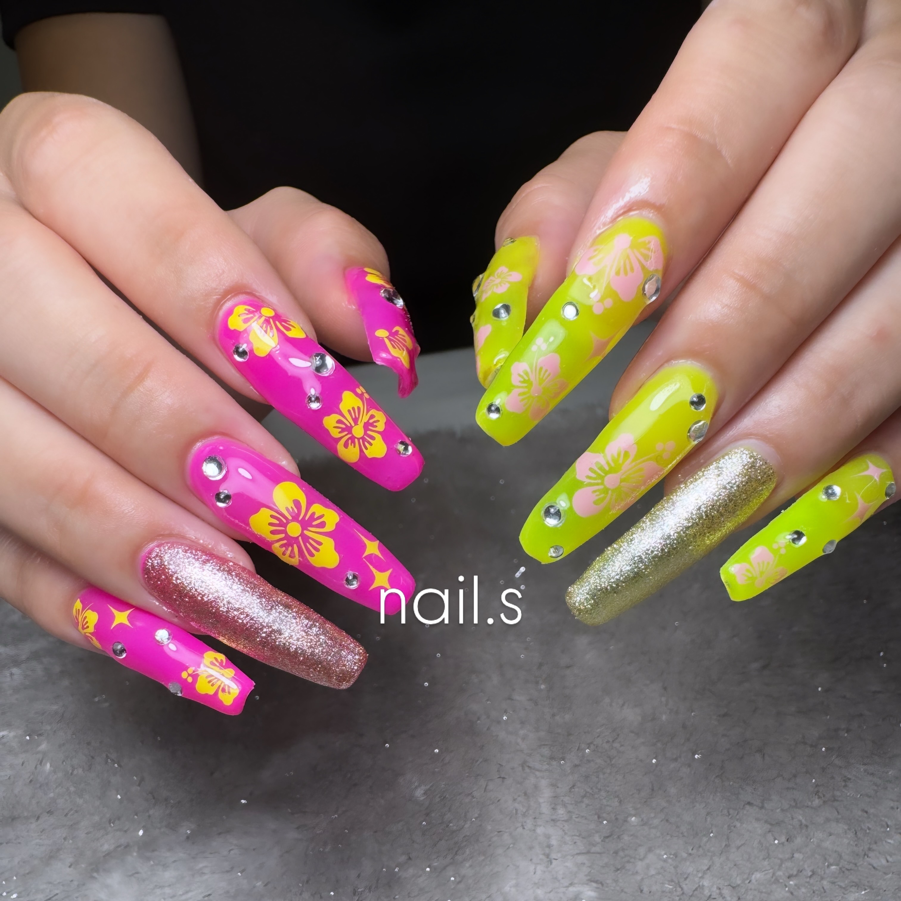 nail.s