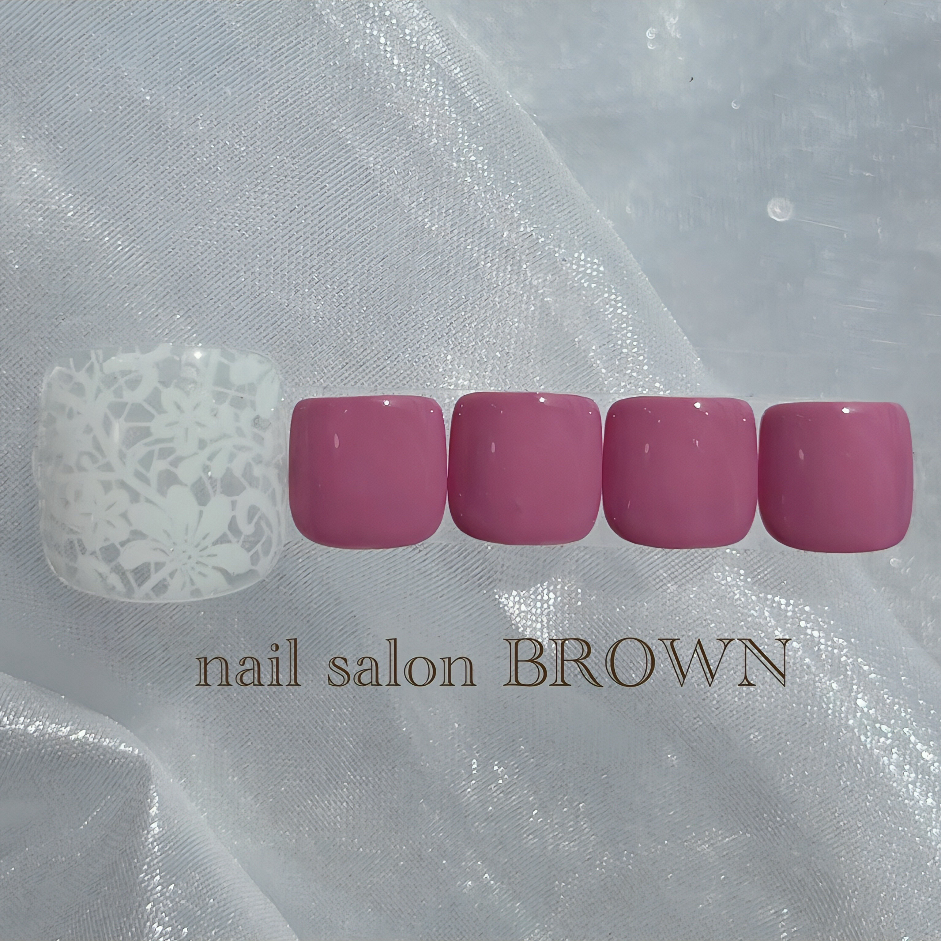 nail_salon.BROWN