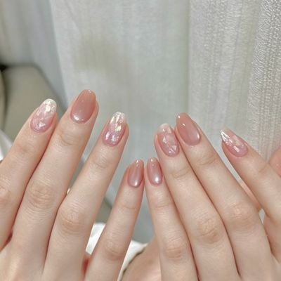 SNS 最新流行り！ニュアンスアセテートネイル（マグネット&シェル埋込）