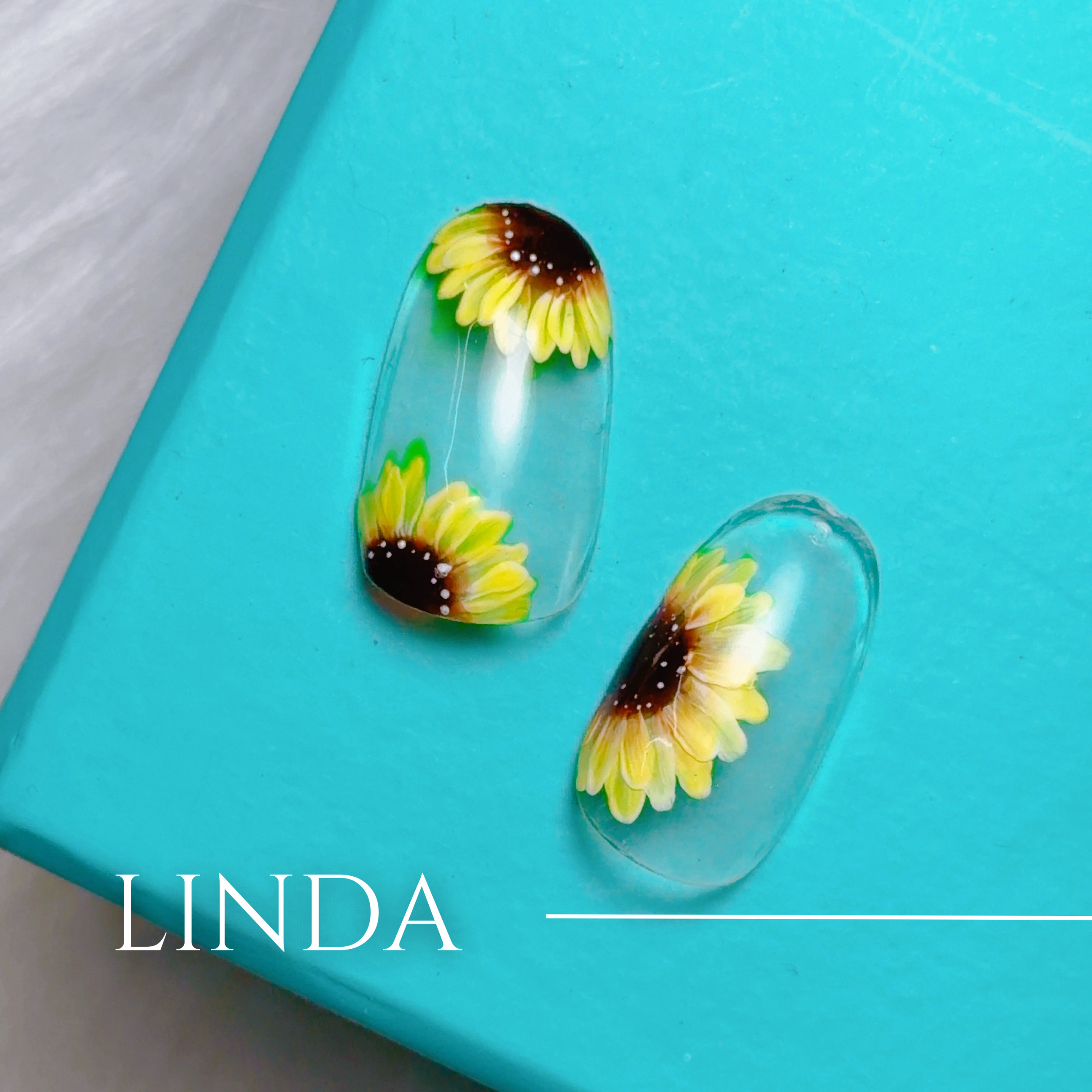 nail__linda