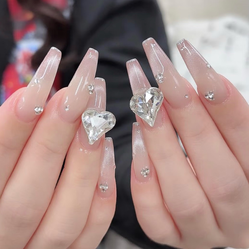 Bymoon_Salon
