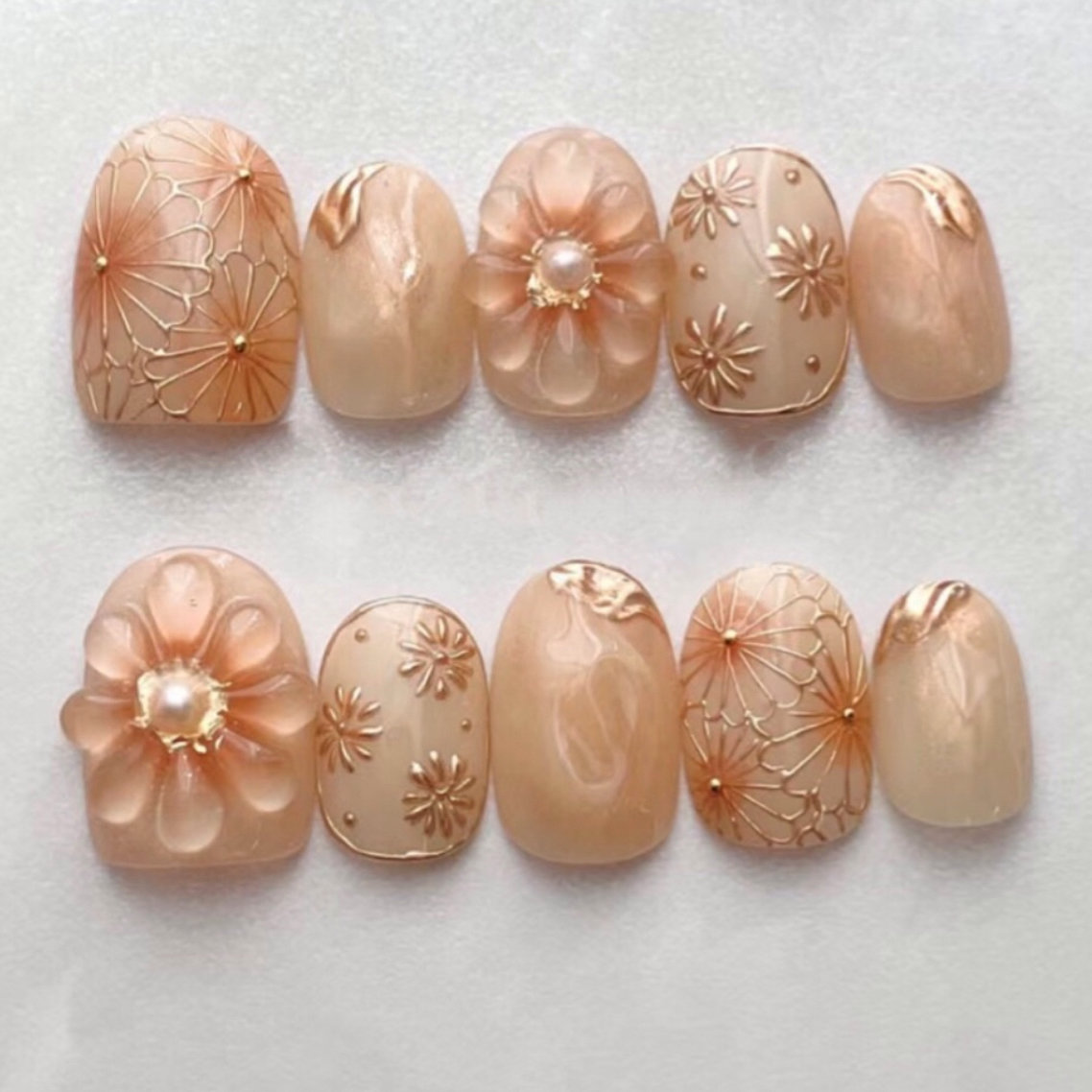 Hi_nails