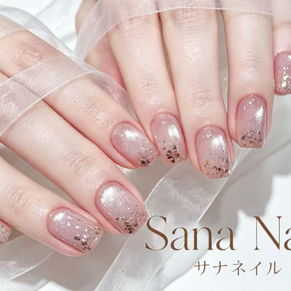 Yuna_nail.