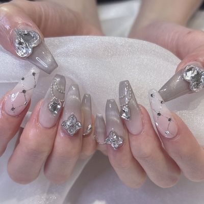 チップ長さ出し10本＋ワンカラーマグネット＋パーツ付け放題✨