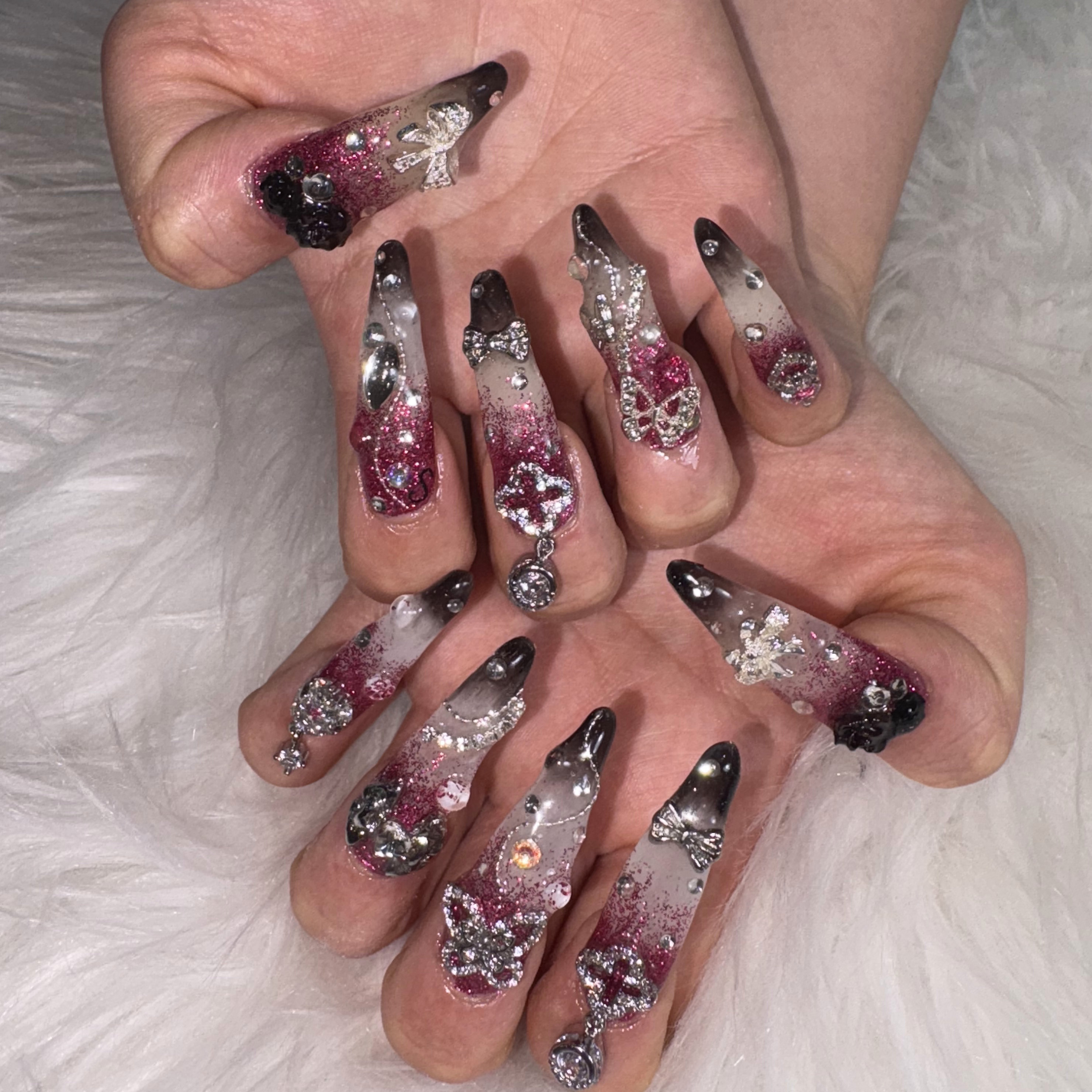 _laninails