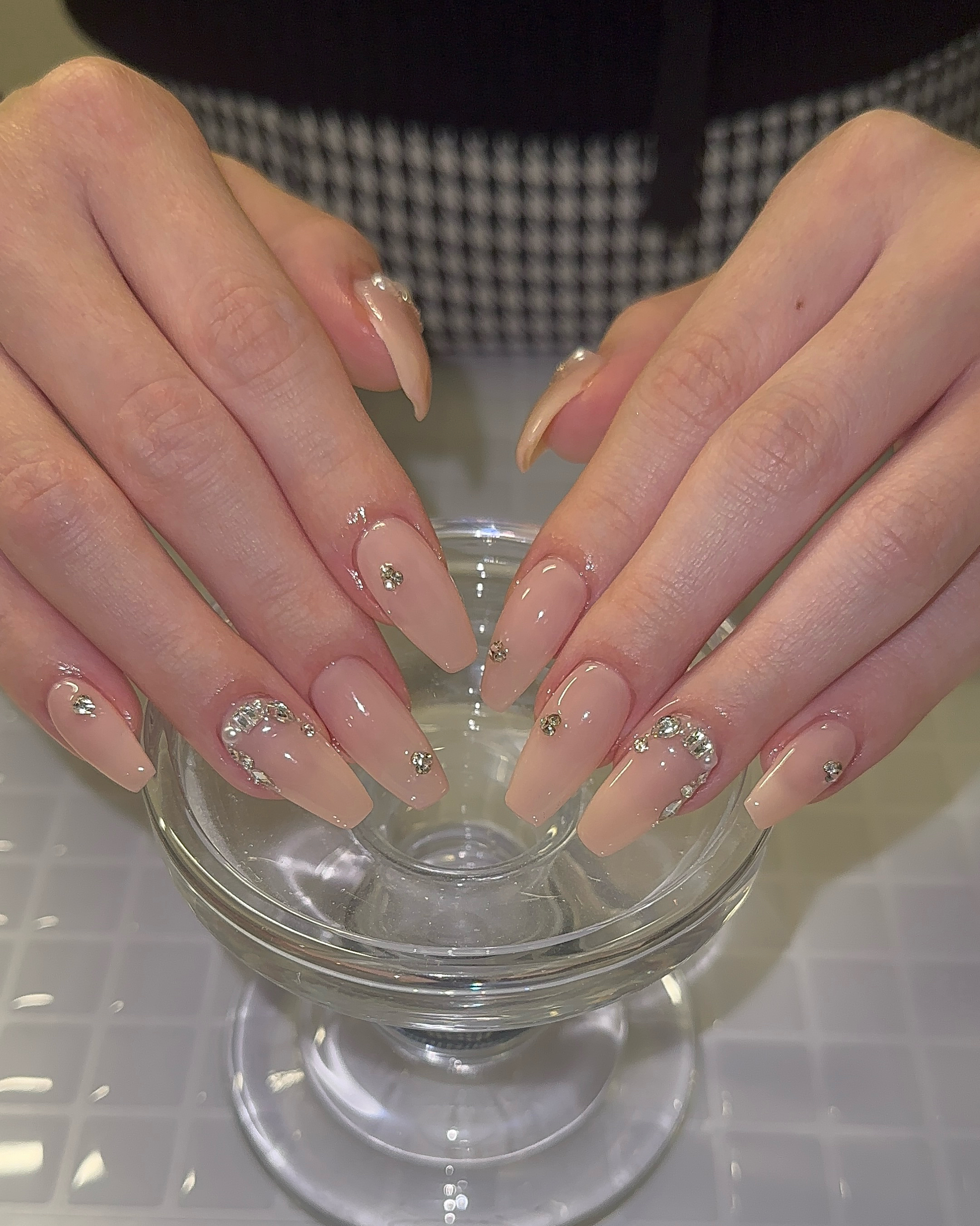 nail_hbk