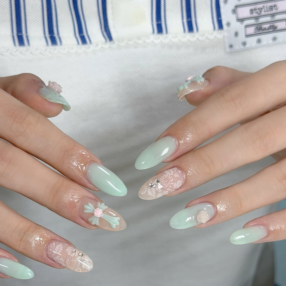 Naomi_RibonNail