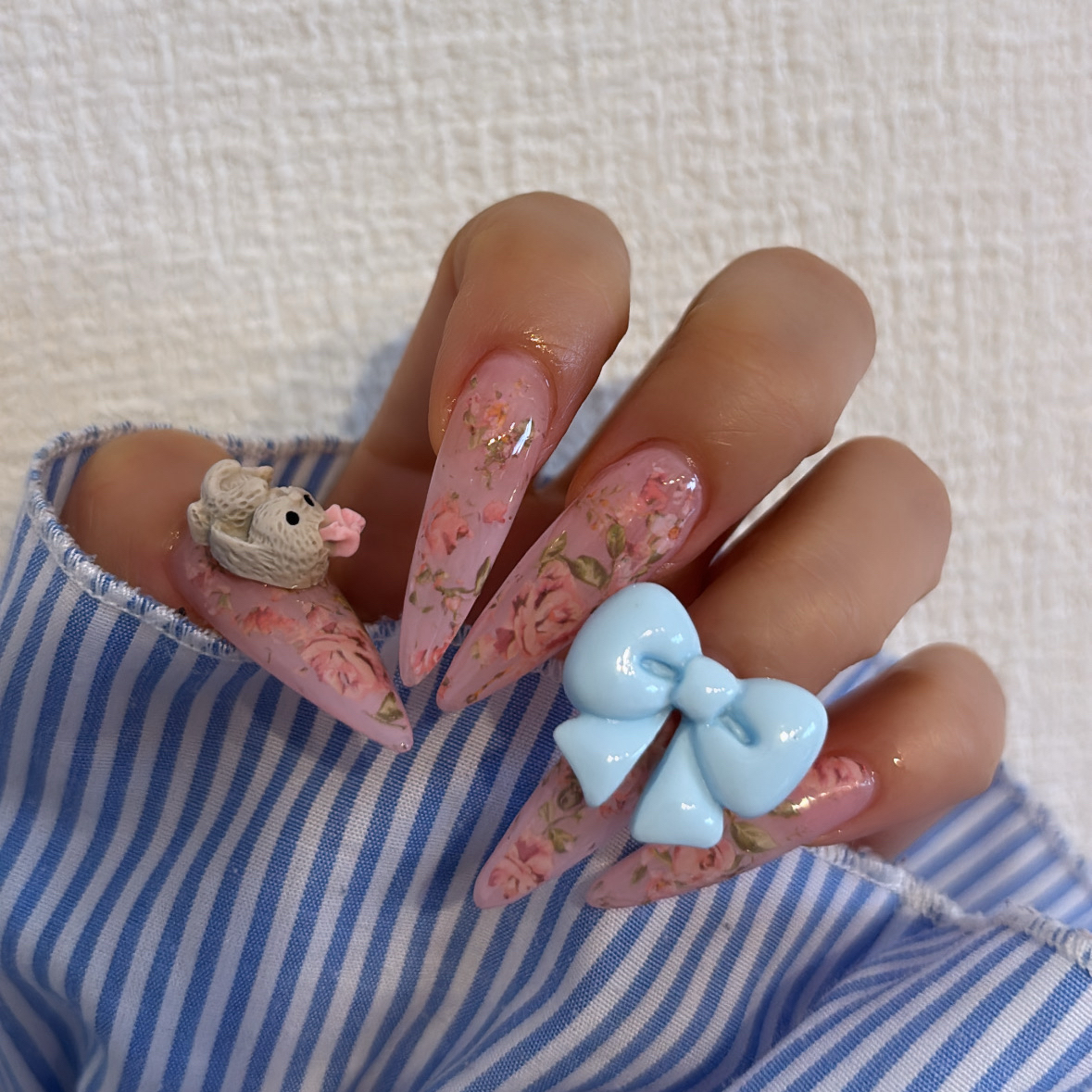 emilia_nail