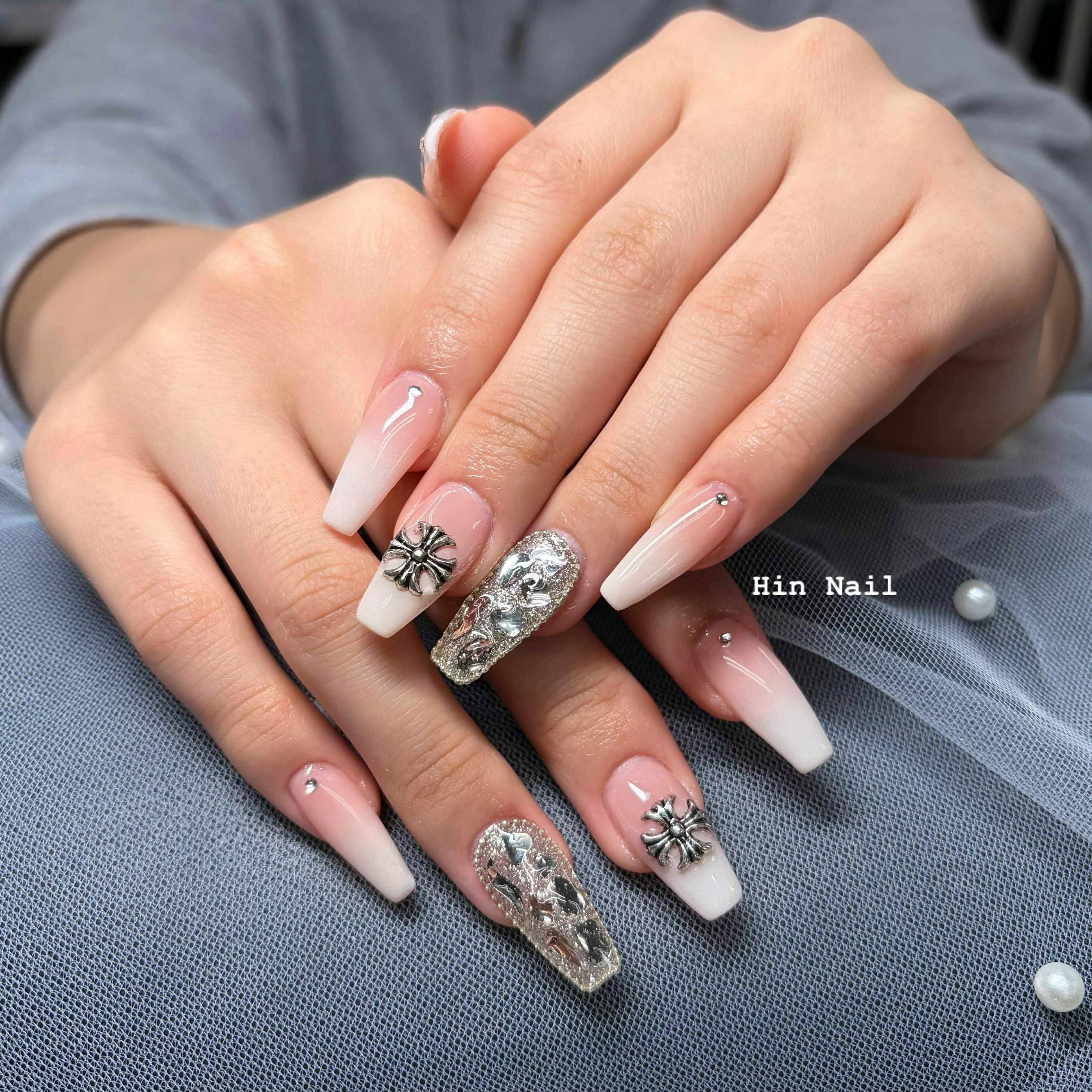 Hin.Rin.Nail