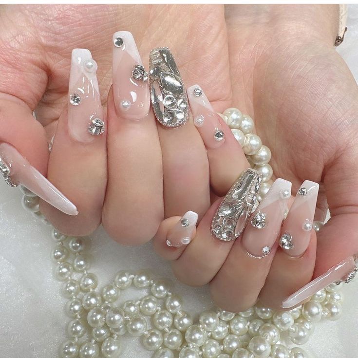 Diamond Nail Studio
