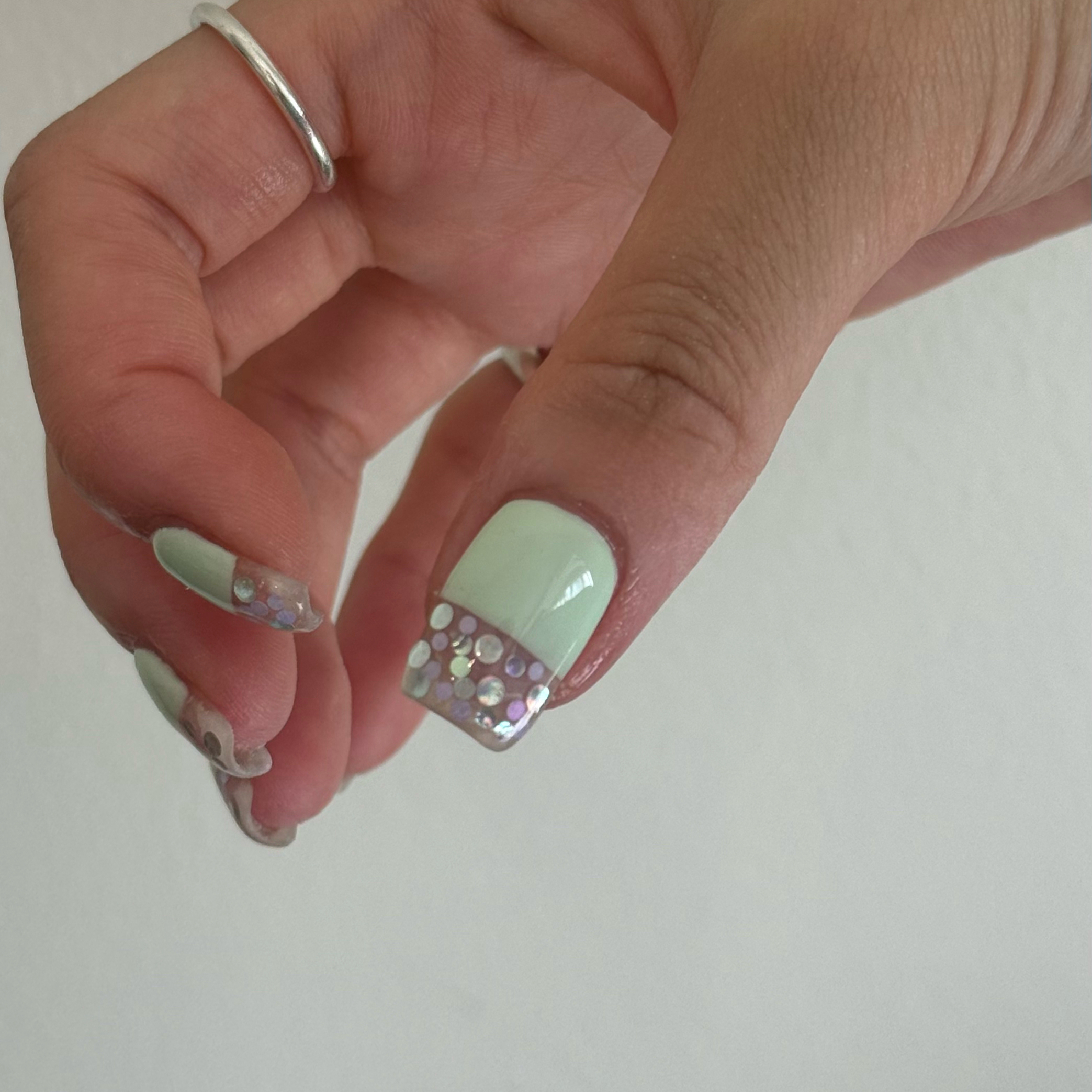 pado_nail