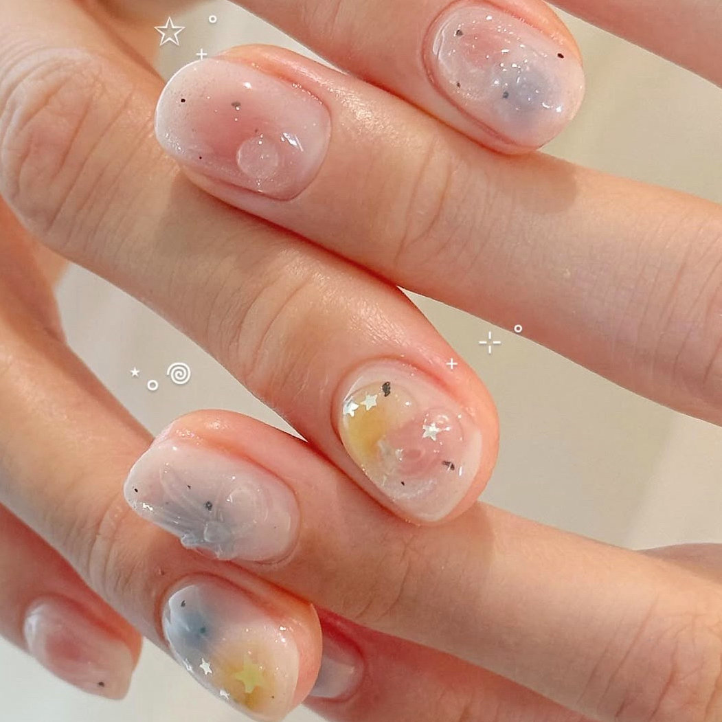 minimus._.nails