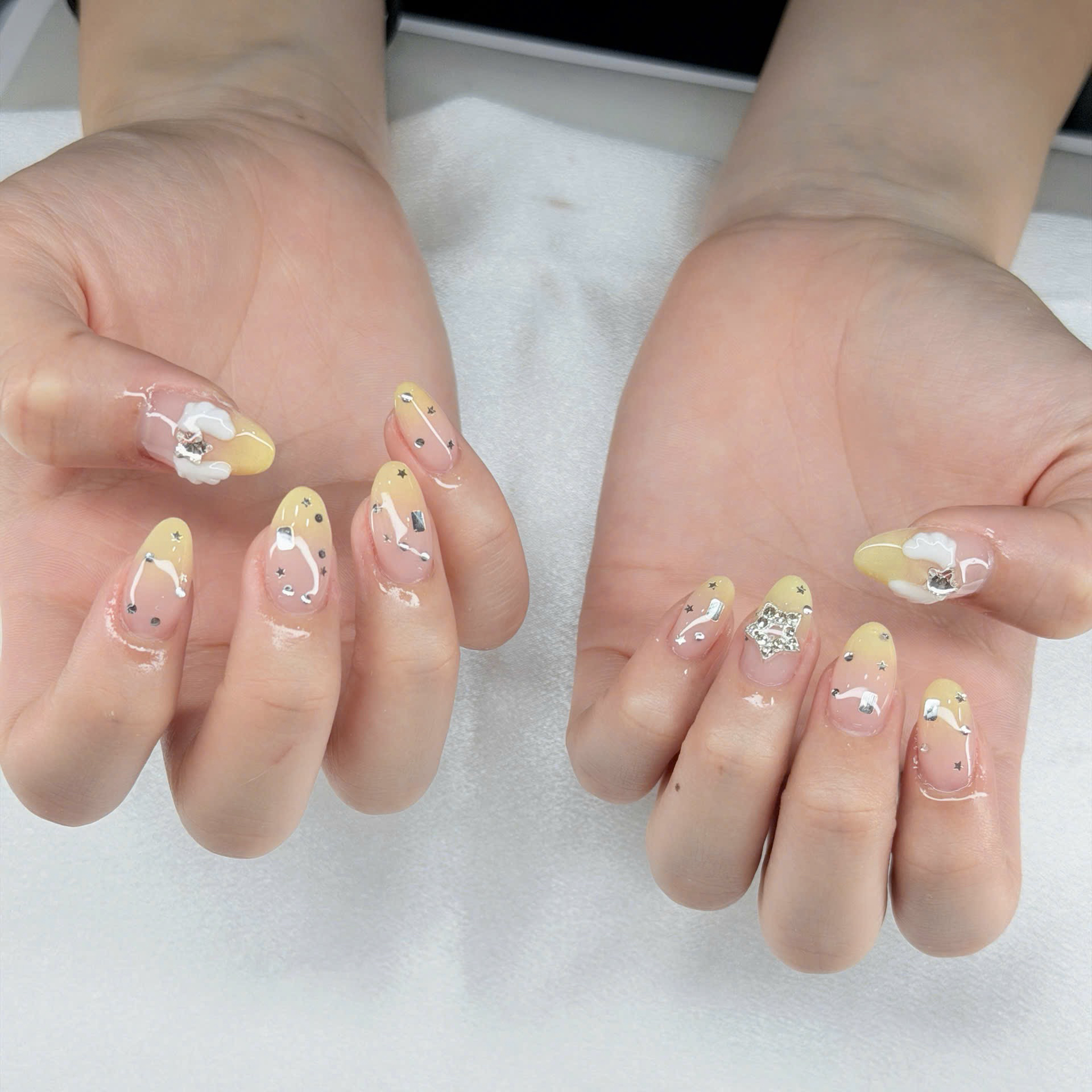 hihi_nail