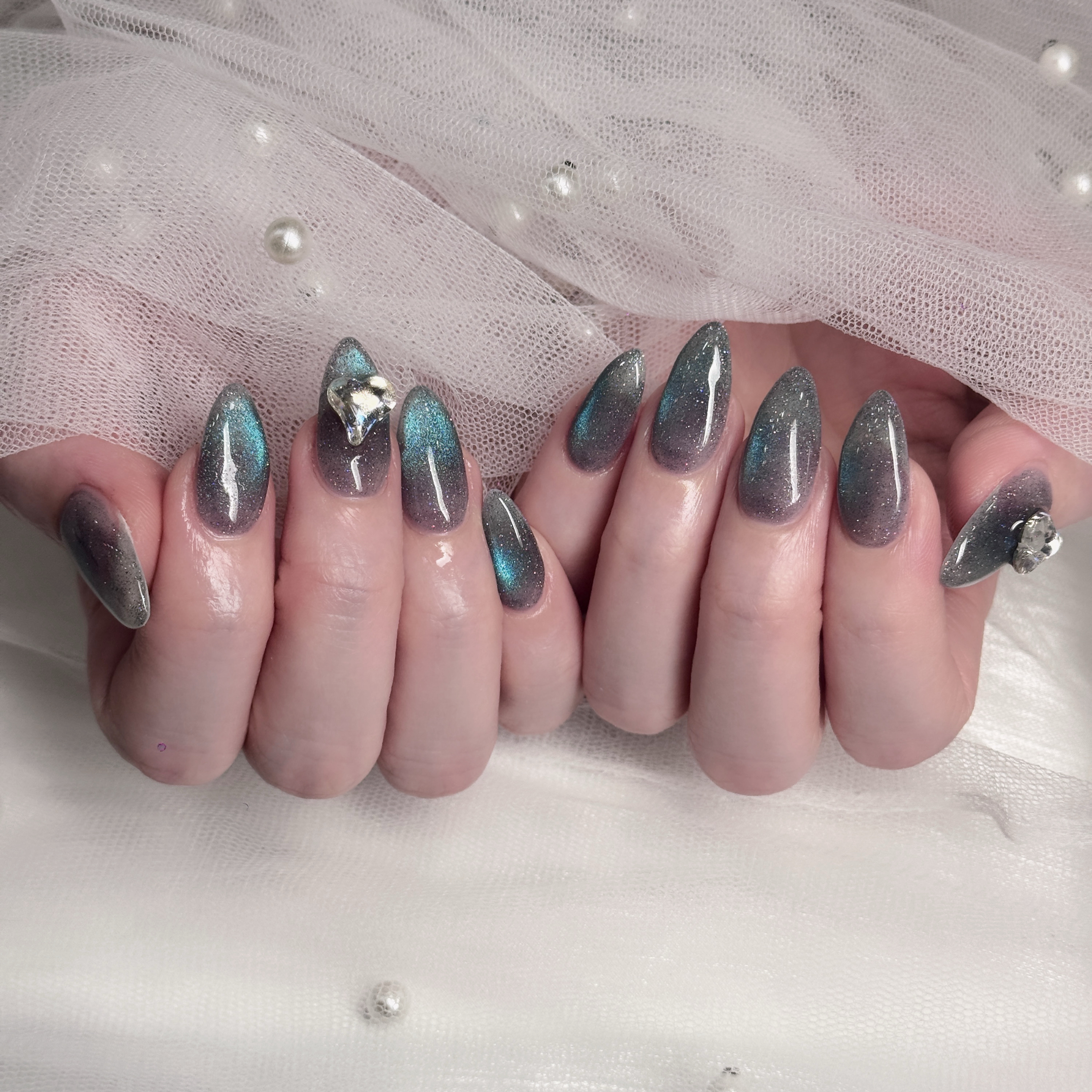 Yuri_nails