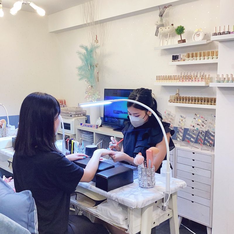 RUBICS NAIL SALON
