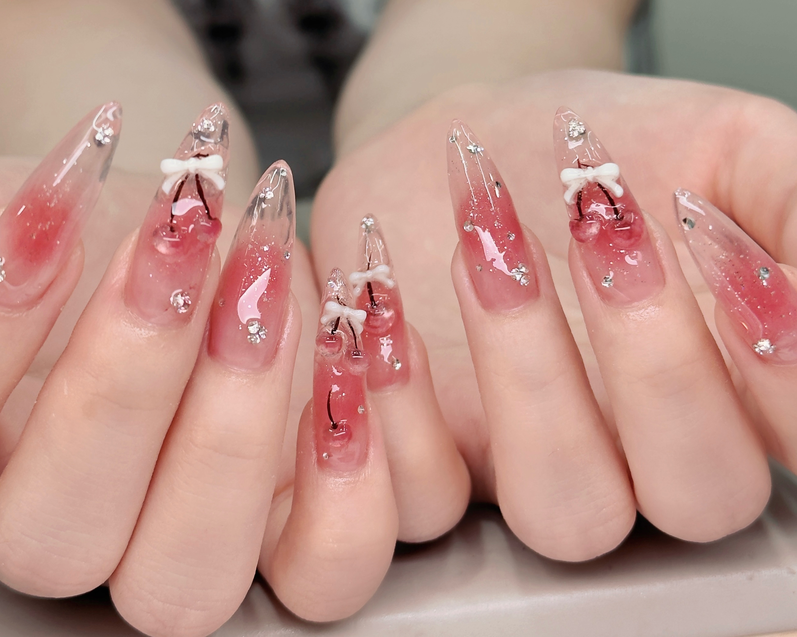 NAILS168_AN