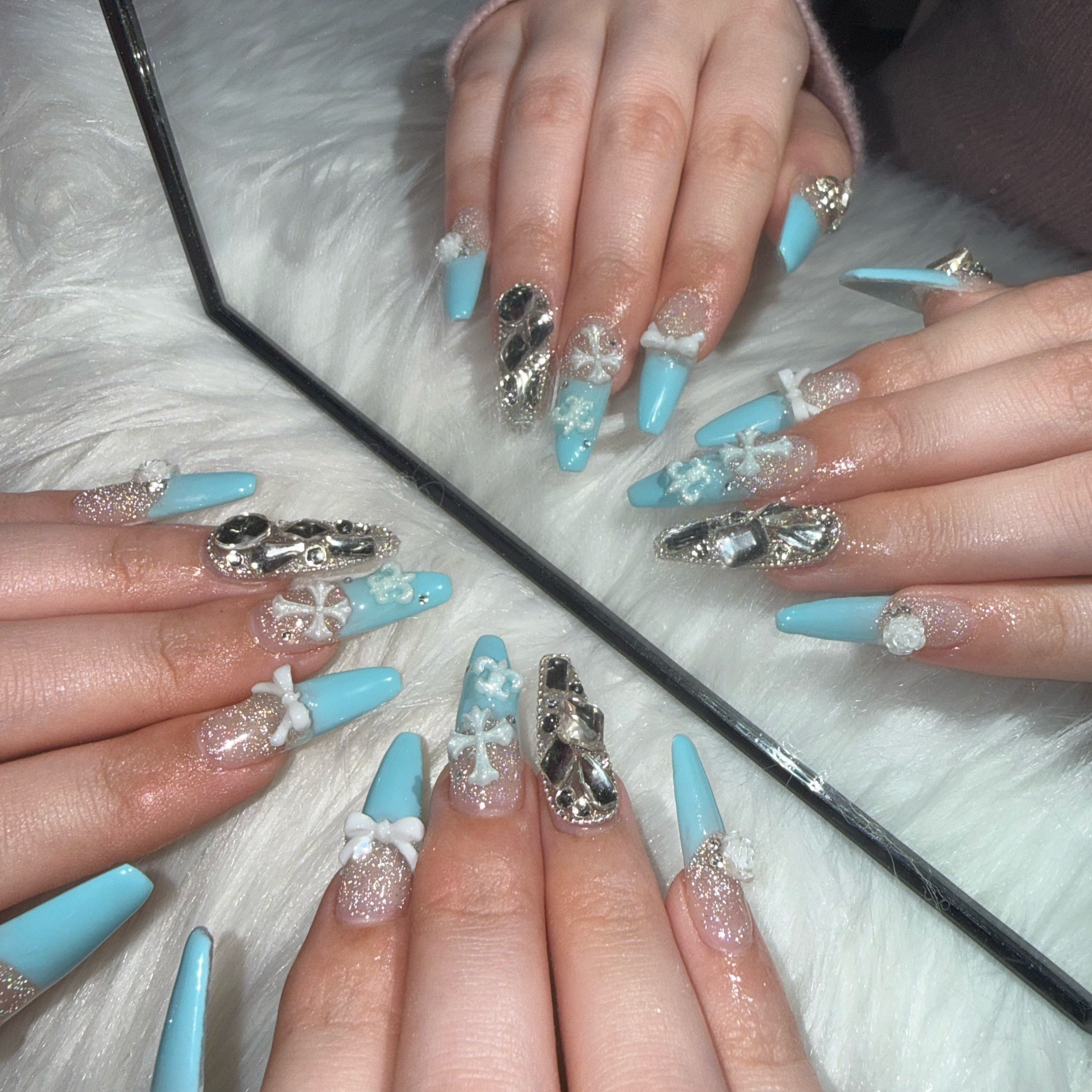 BiBi_nailsalon