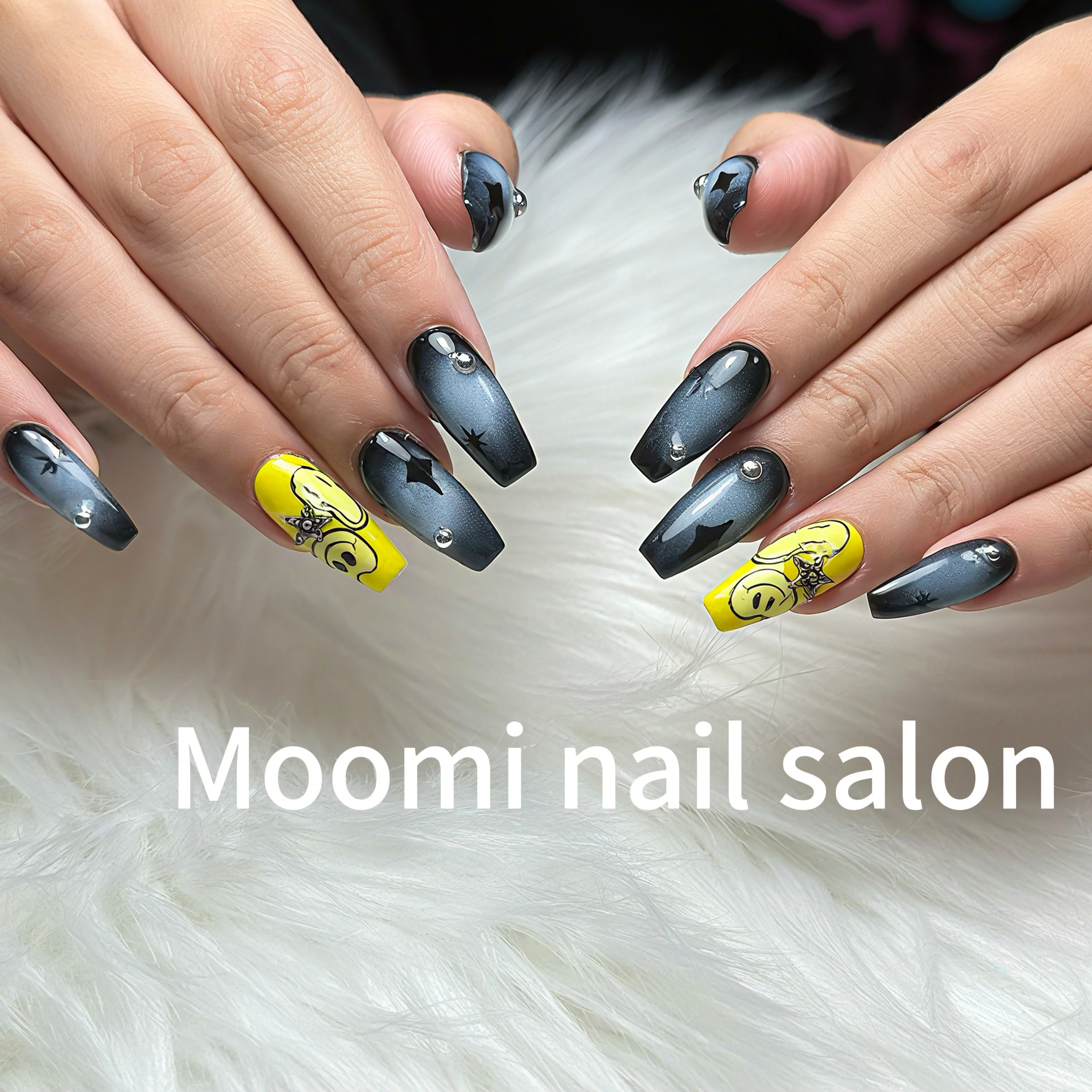 Moomi_nail