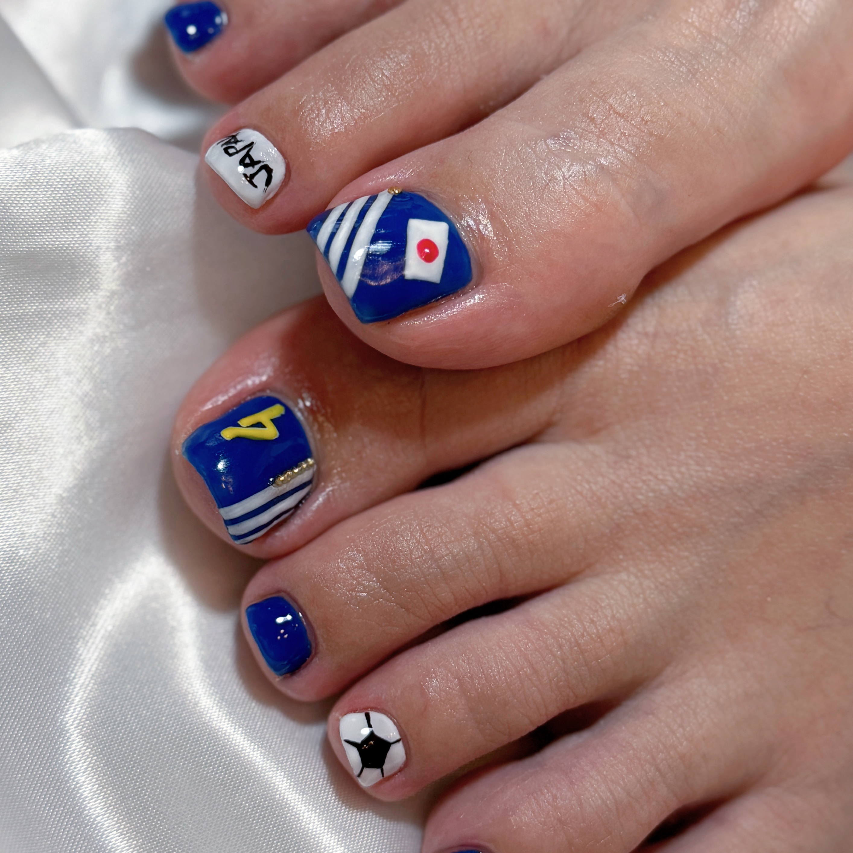 yo_nail