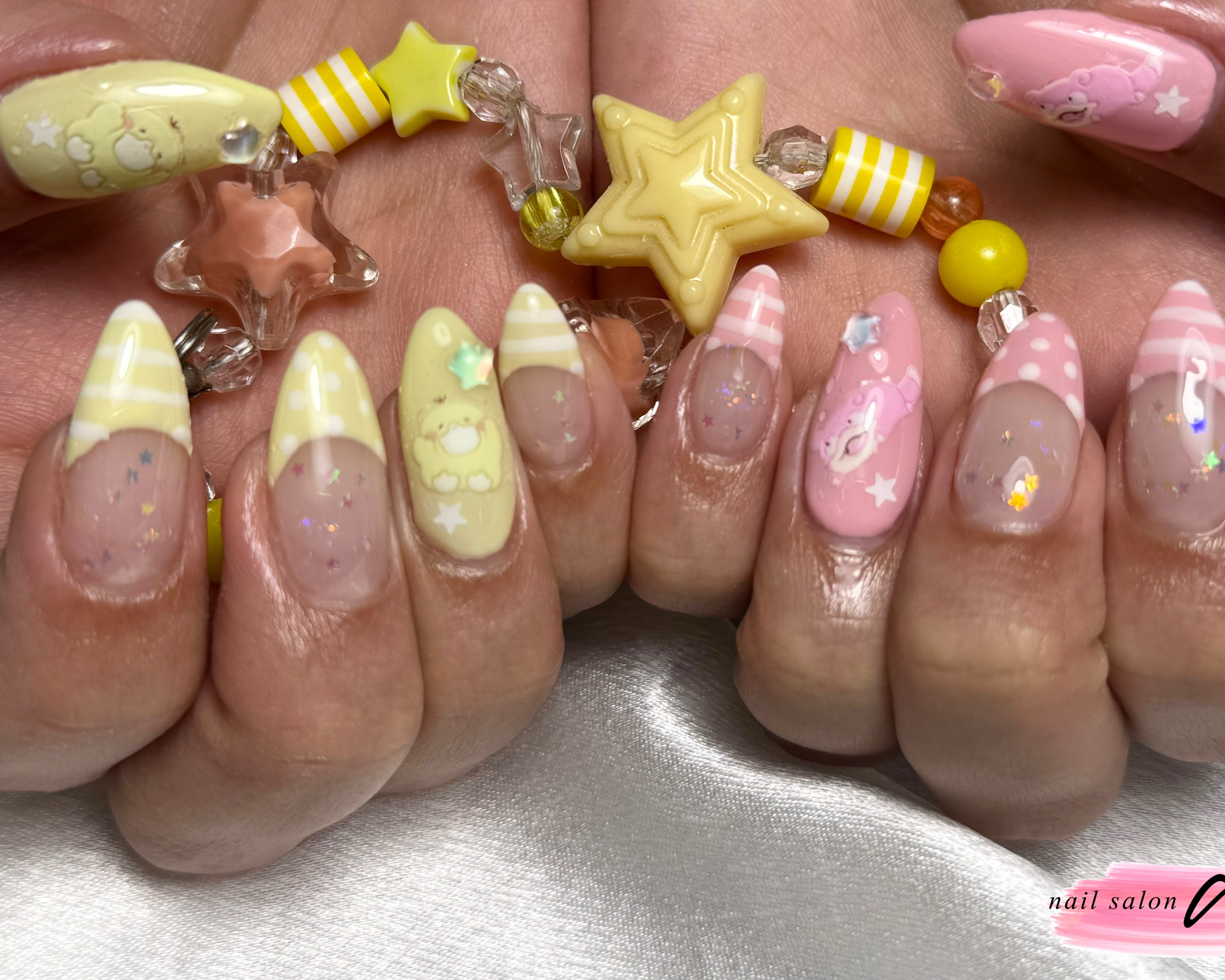 ar._nail