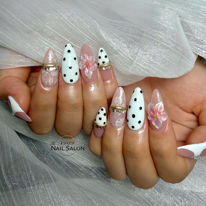 The 1989 Nail Salon