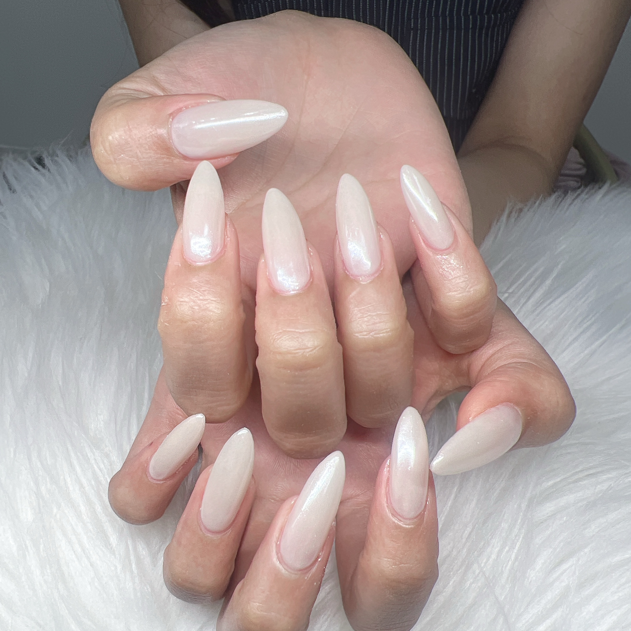 Lee_Nails
