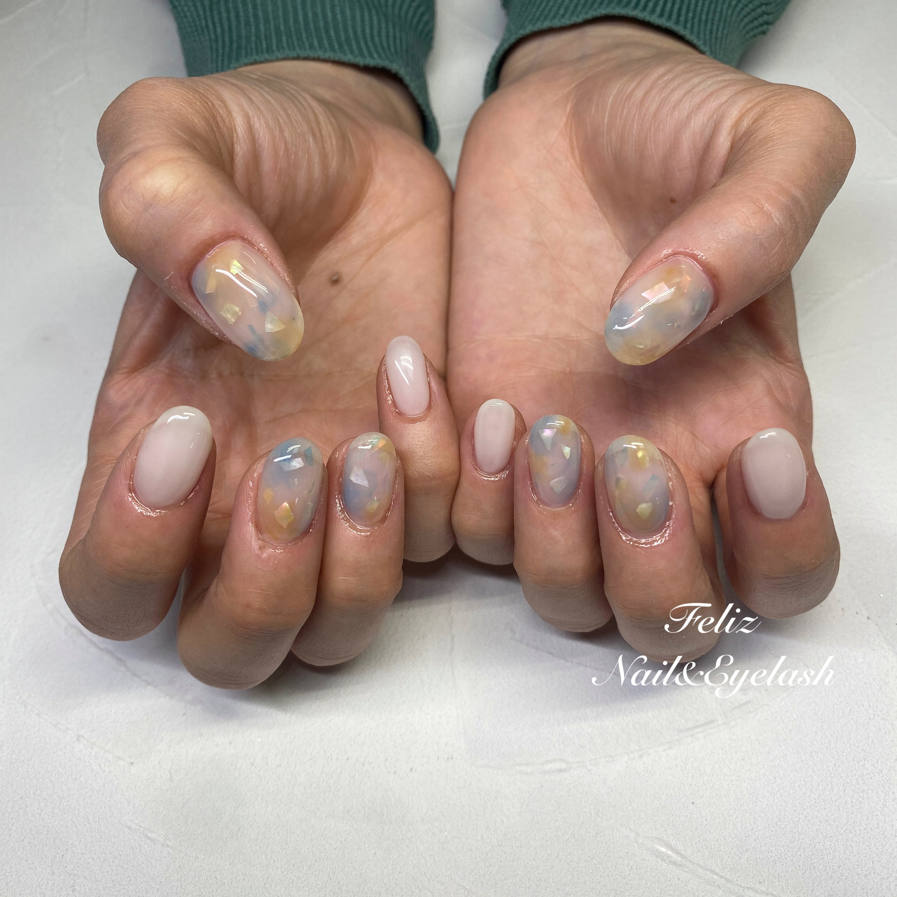 Feliz_nail_eyelash
