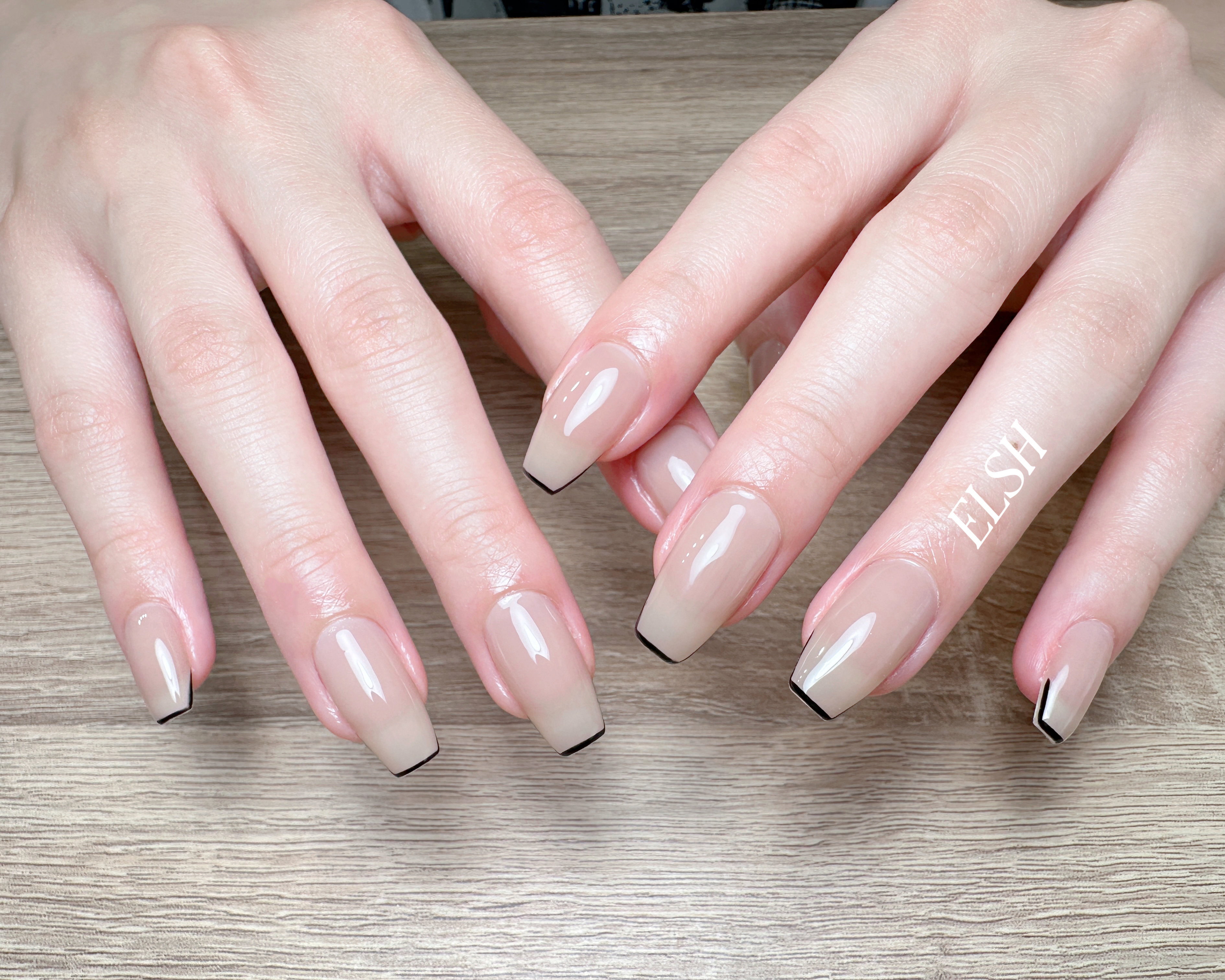 ELSH_nail_salon