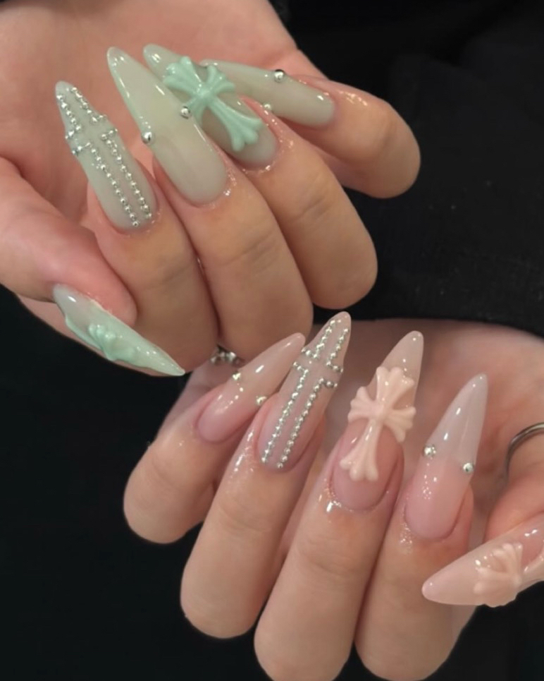 AMI_NAIL_KEBUKURO