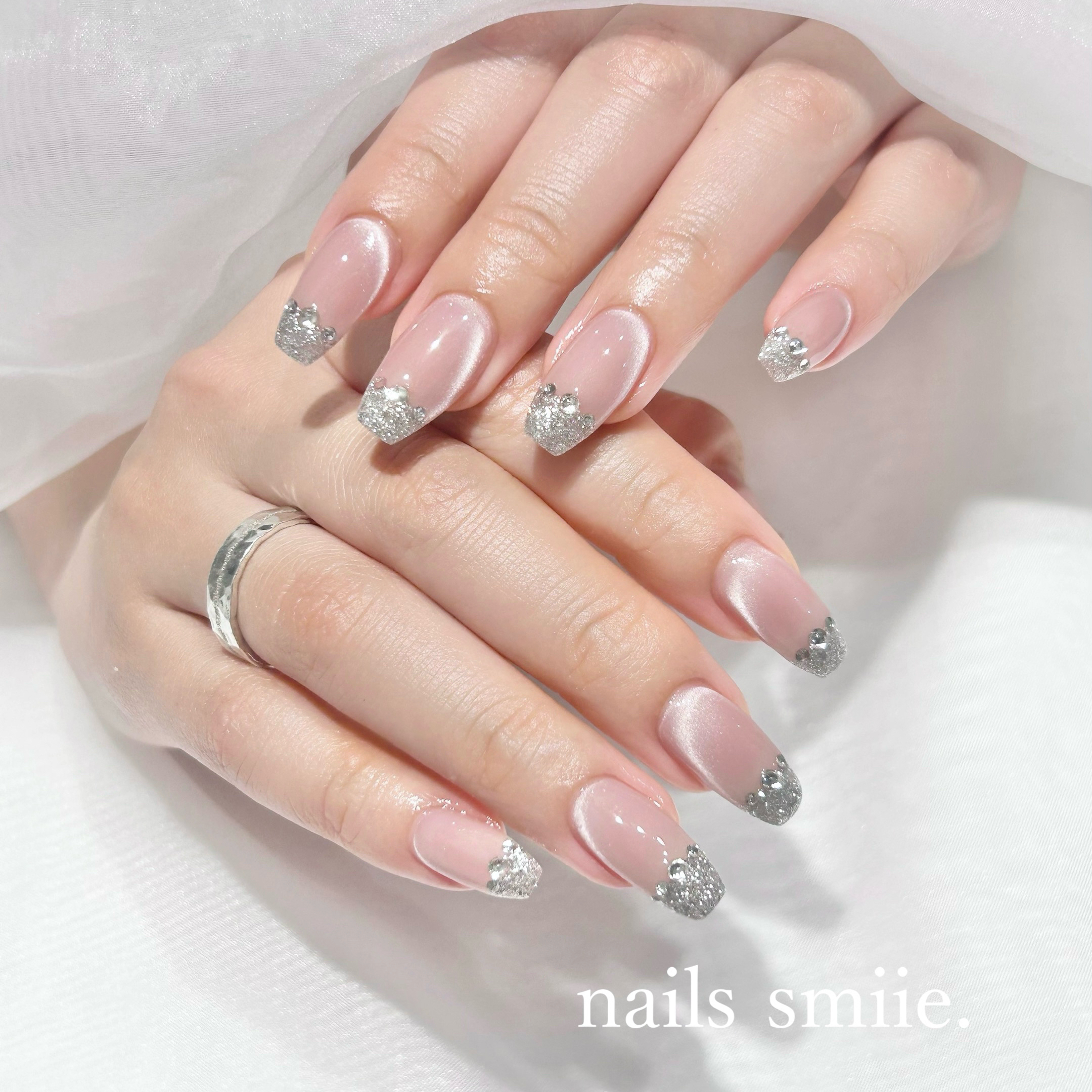 nails_smiie.