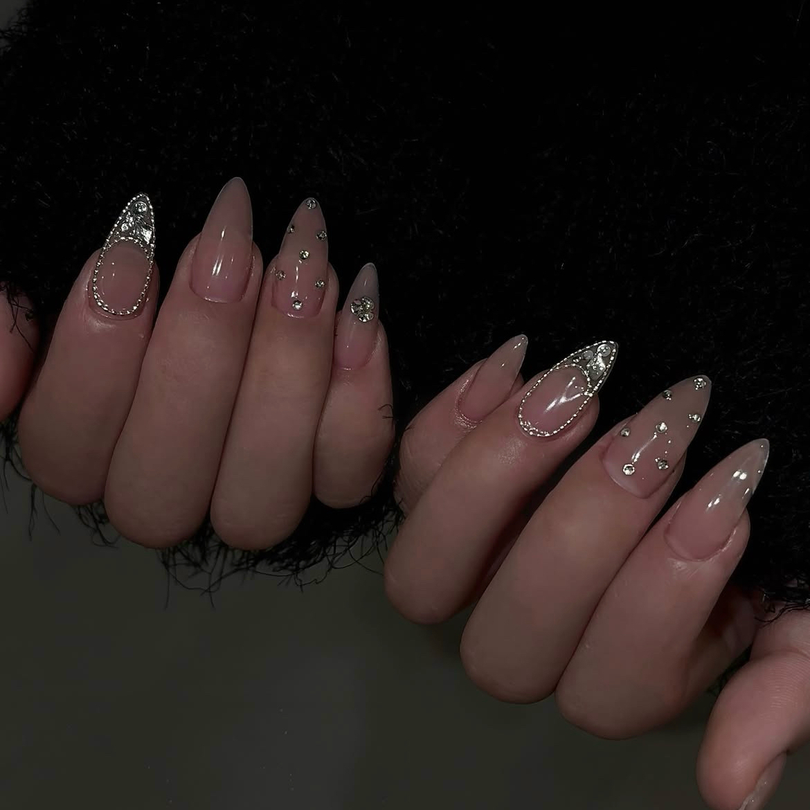 nailAn