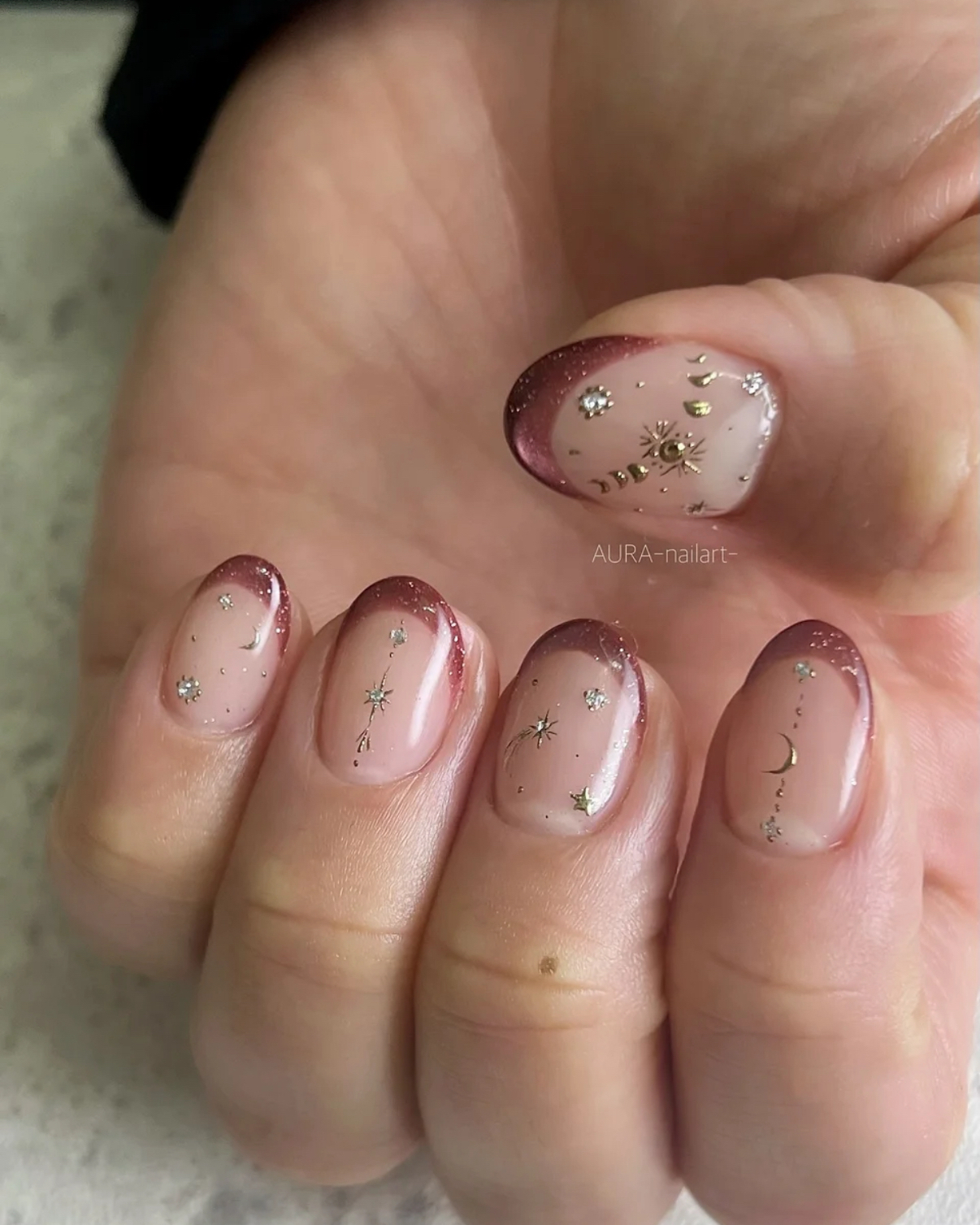 AURA_nailart