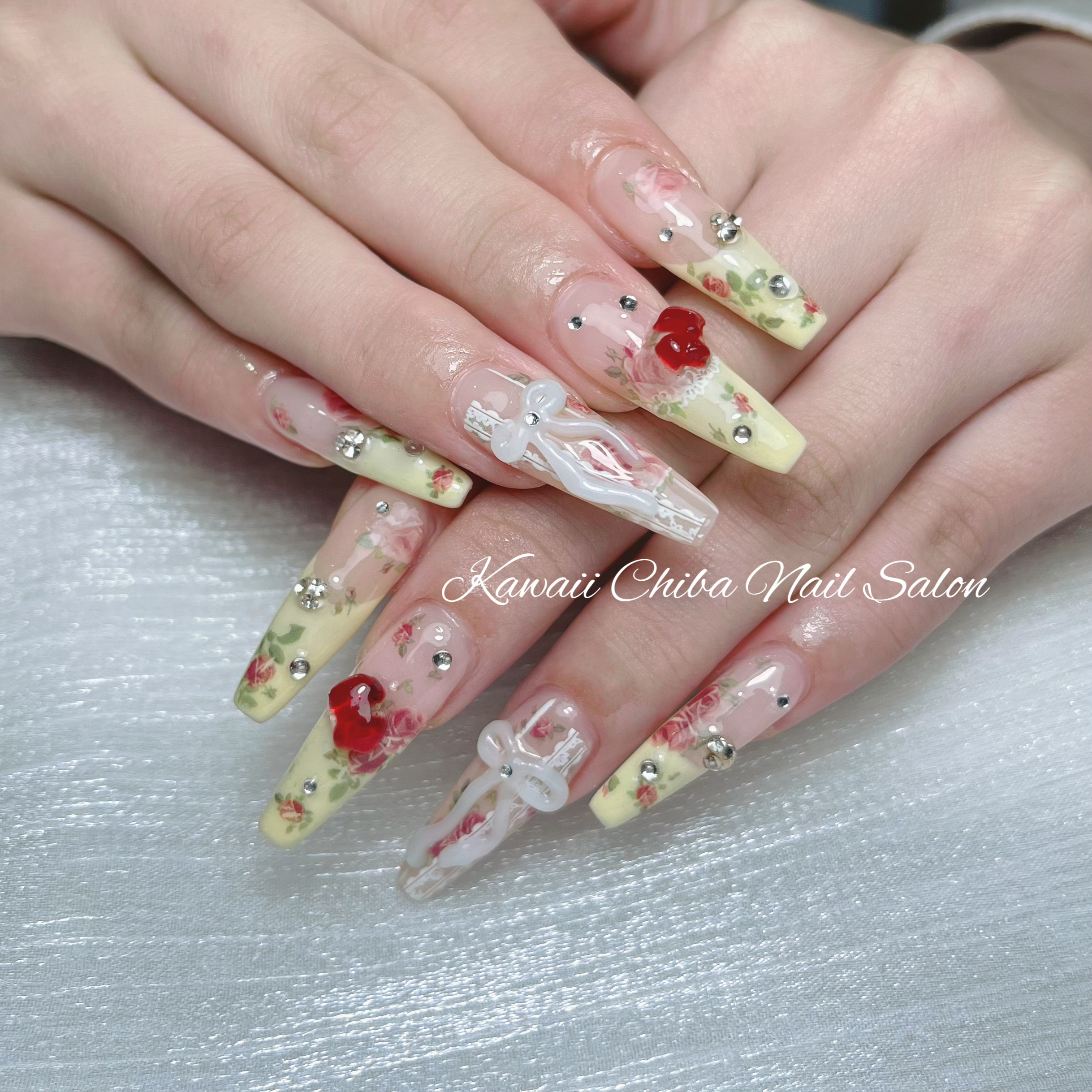 Sunny_KawaiiNail